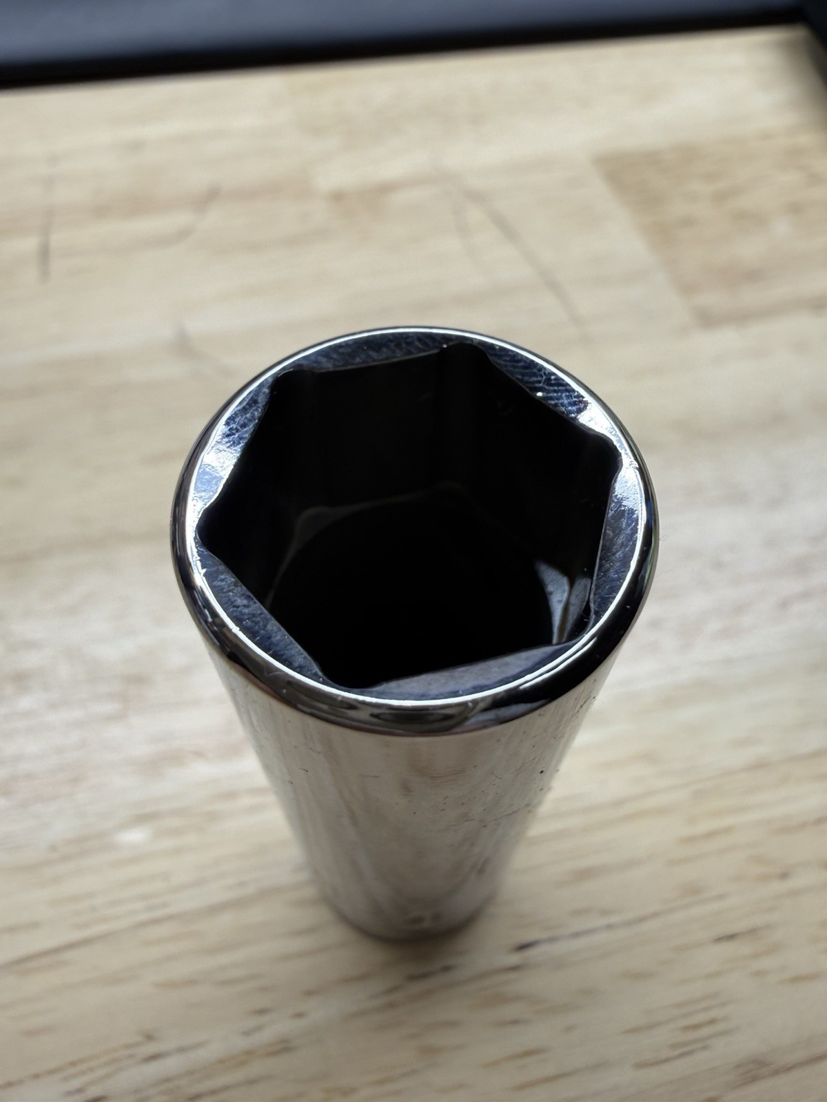 NEW! SNAP-ON 3/8″ Drive 6-PT 17mm Flank Drive Deep Socket SFSM17