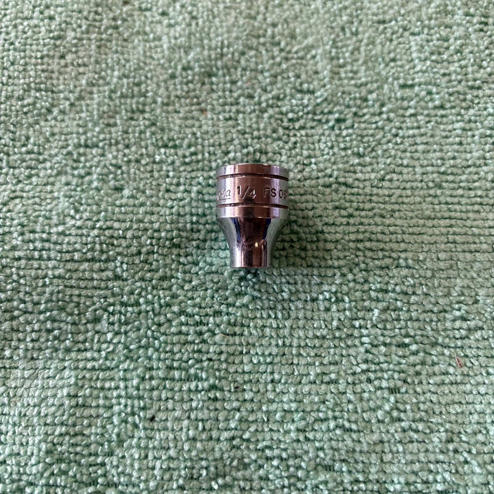 Snap On Tools FS081 3/8″ Drive 1/4″ 6PT SAE Shallow Chrome Socket – USA