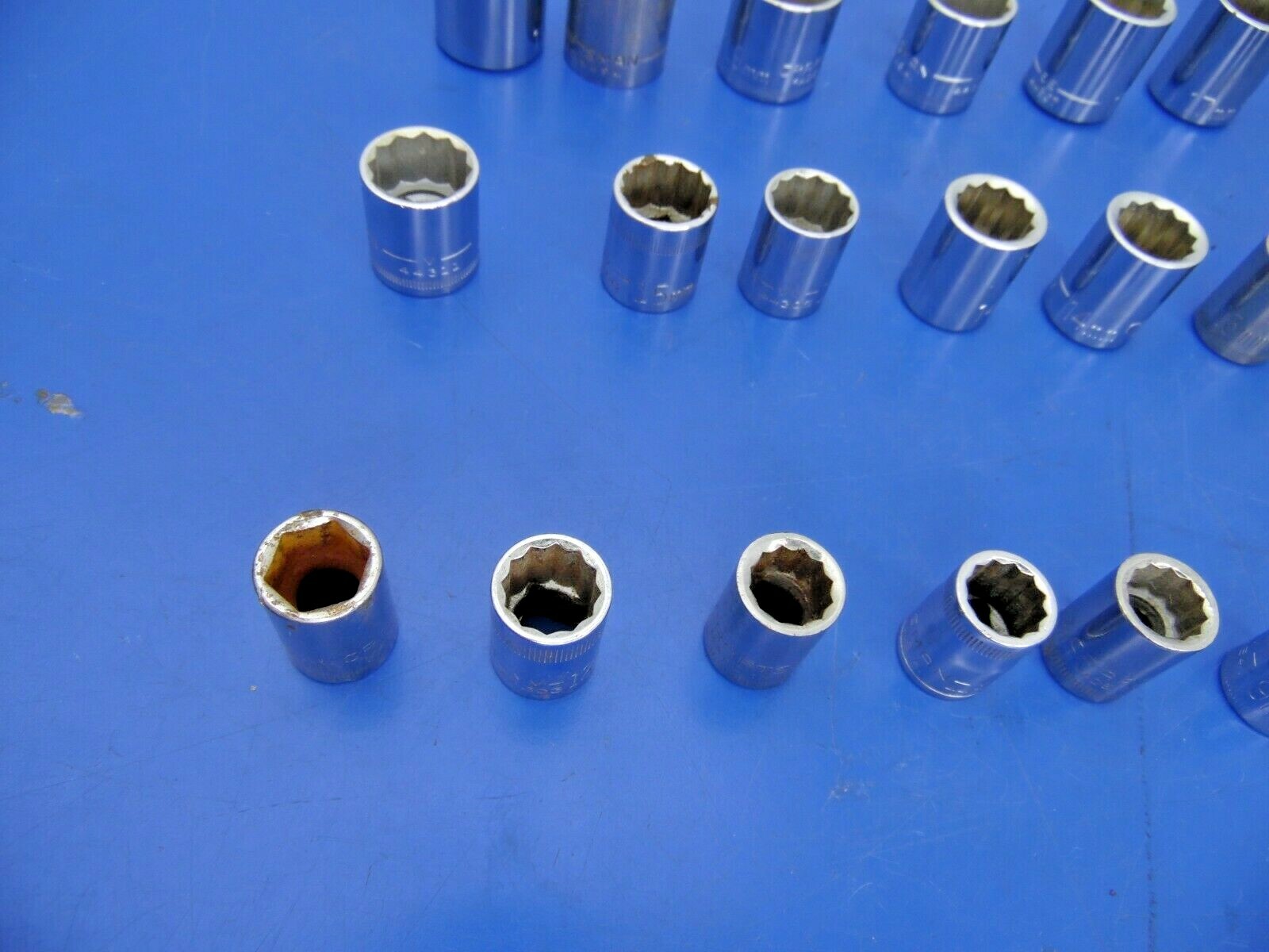 Craftsman 3/8″ Drive Metric Shallow Sockets,Lot of 21,USED,See Below for Sizes