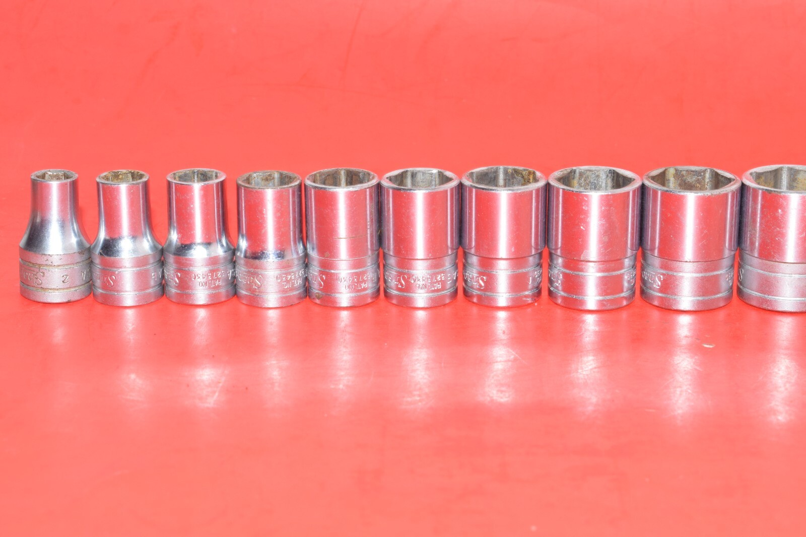 Snap-On 1/2″ Drive 16 PIECE SAE 3/8″ – 1-3/8″ Shallow 6-POINT Flank Socket Set