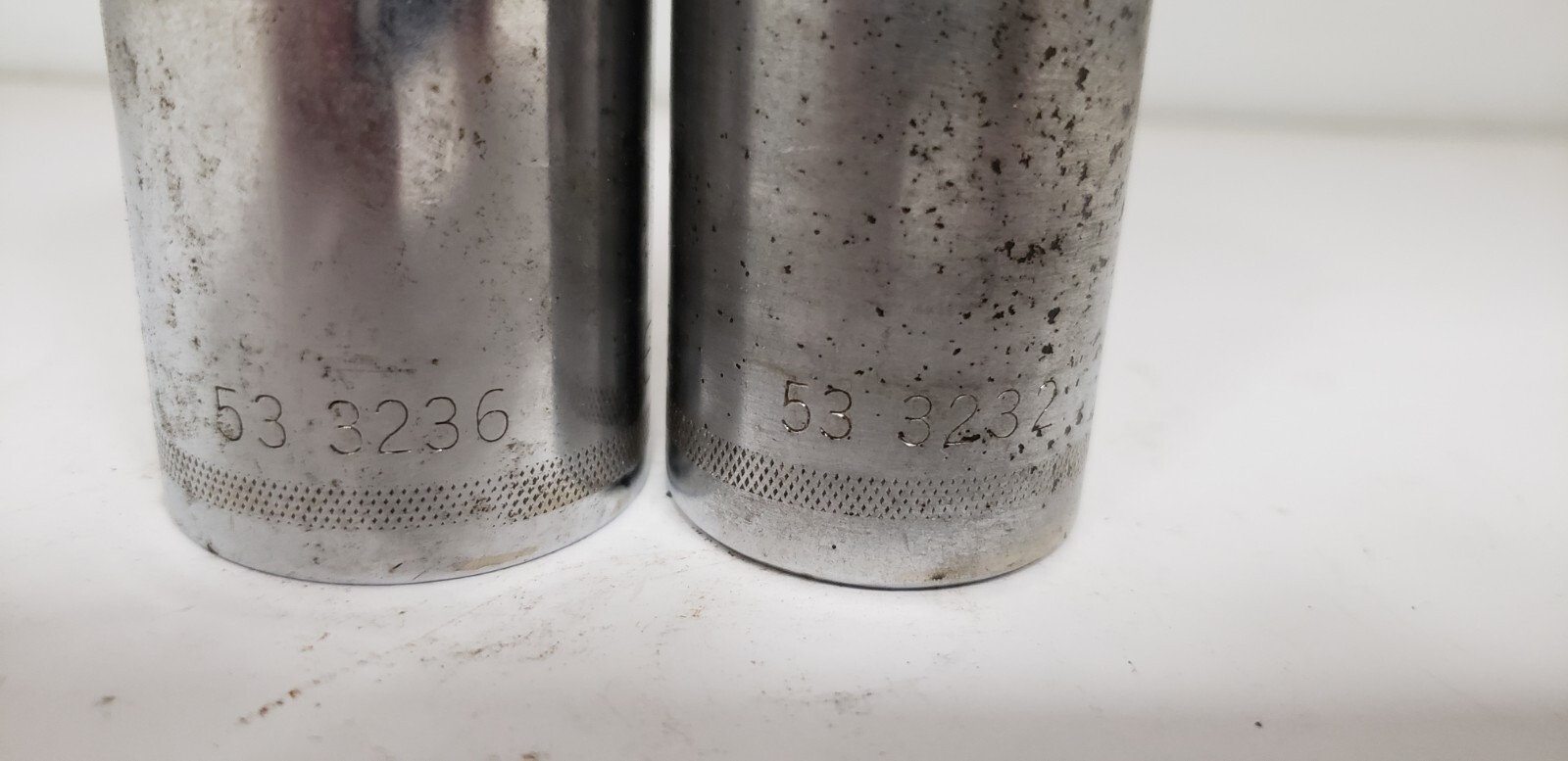 EASCO 53 3236 & 53 3232 1/2″ DRIVE DEEP SOCKETS, 1-1/8″ & 1″, 12 POINT LOT OF 2
