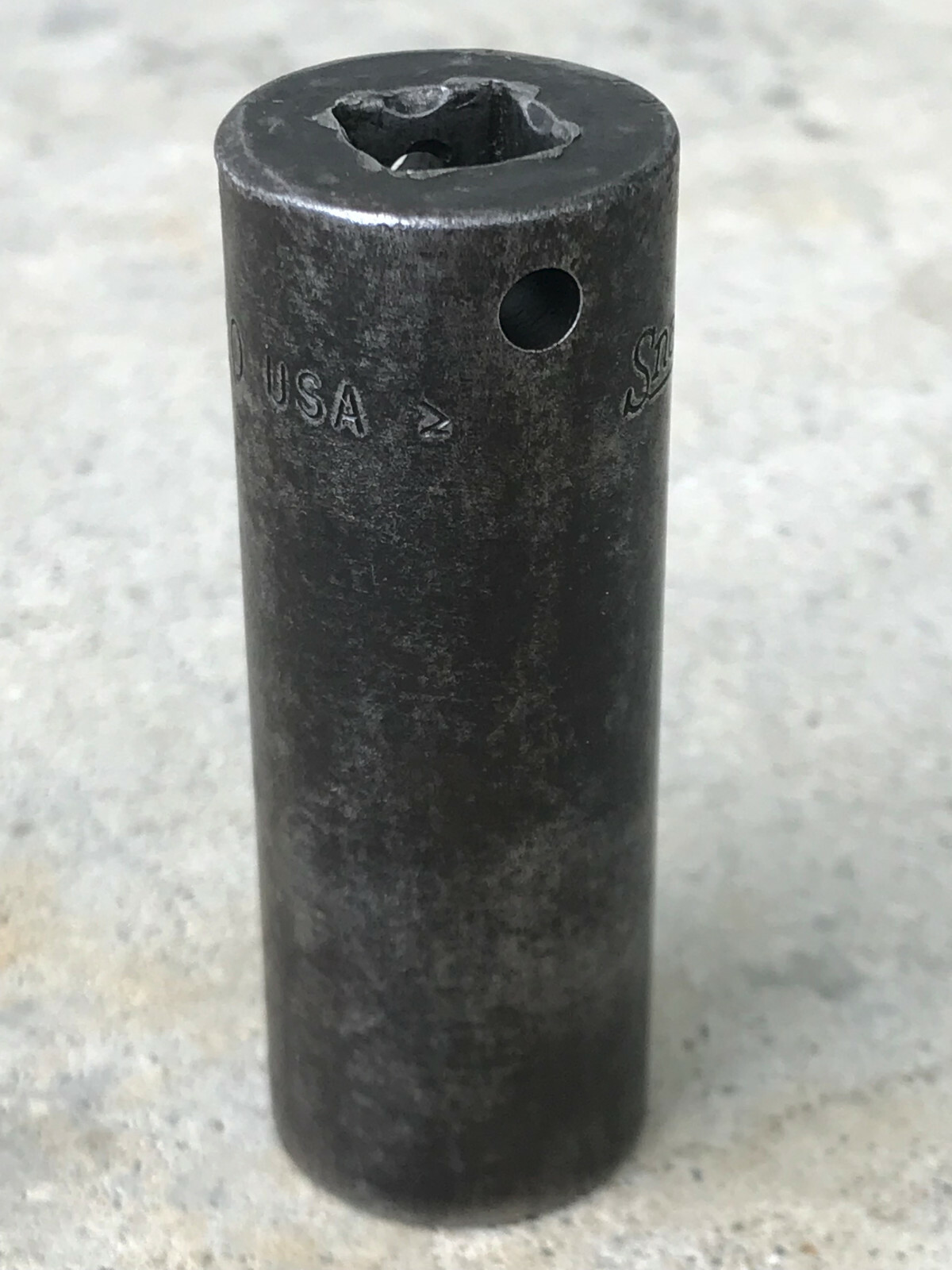 Snap On 11/16″ Deep 6 Point 3/8″ Drive Impact Socket SIMF220 – USA