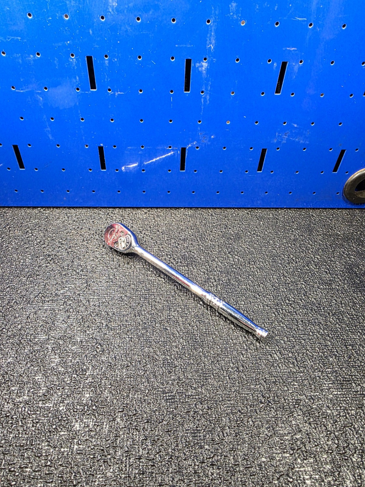 Snap-on Tools TML830 1/4″ Drive Long Handle Chrome Ratchet 6-1/2″ Long