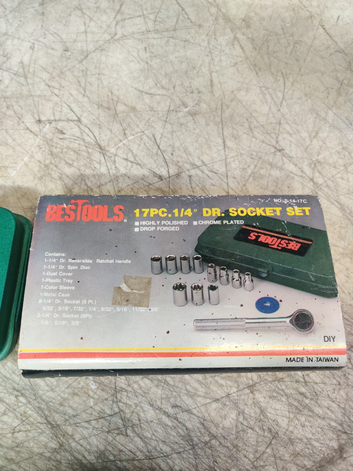 Vtg 17 Piece 1/4″ Drive Socket Set SAE W/Case Taiwan Bestools S-14-17C