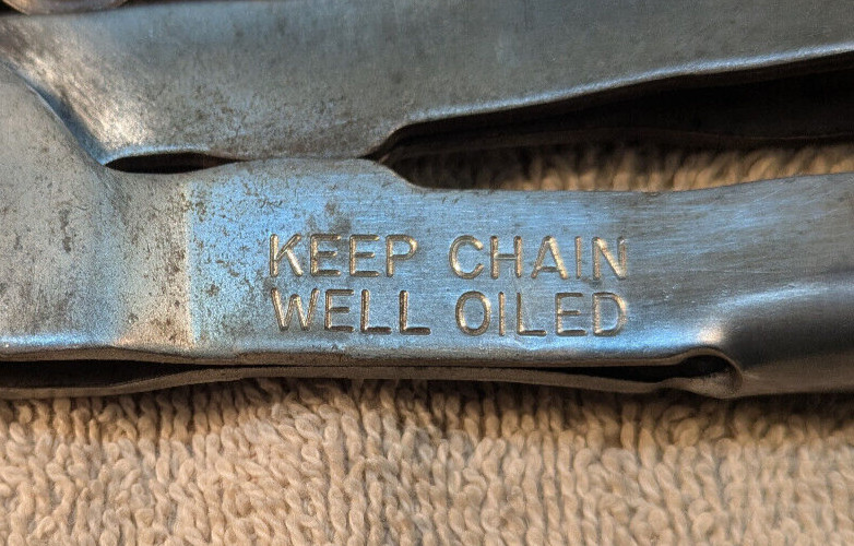 Unmarked (K-D Type) Exhaust Tailpipe Chain Wheel Type Cutter