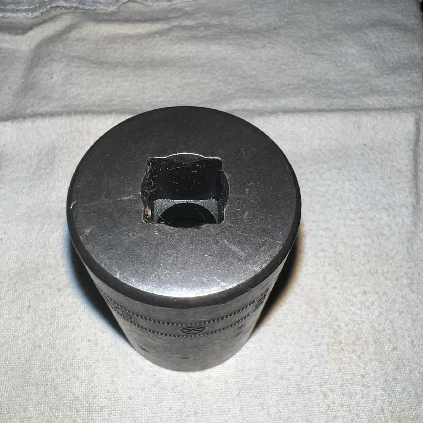 Snap-on Tools USA NEW 1/2″ Drive 27mm Metric SEMI DEEP 6pt Impact Socket IMMS270