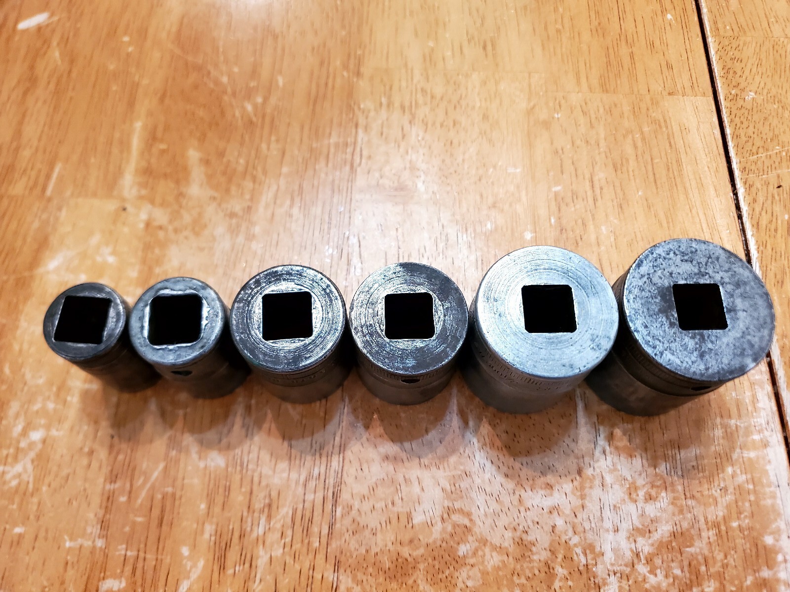 Snap On Vintage 1/2″ Drive 5/8″ 3/4″ 15/16″ 1″ 1-1/8″ 1-3/16″ 12PT Sockets Lot