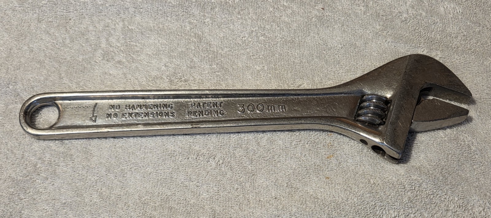 Snap-On Tools AD12 12″ 300mm Chrome Adjustable Smooth Jaw Wrench USA