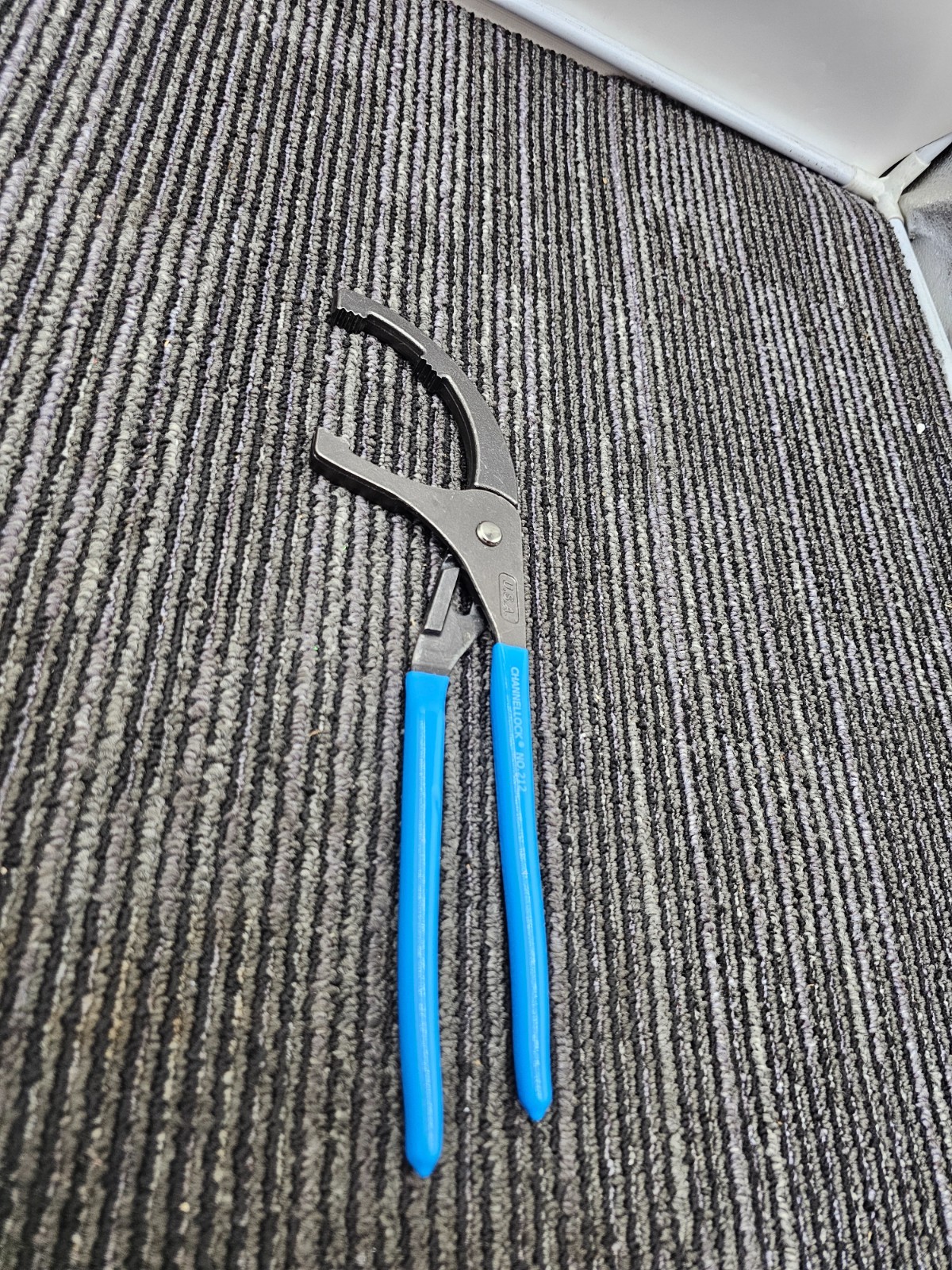 Channellock 212 BULK Oil Filter Curved Jaw Plier Blue Handle
