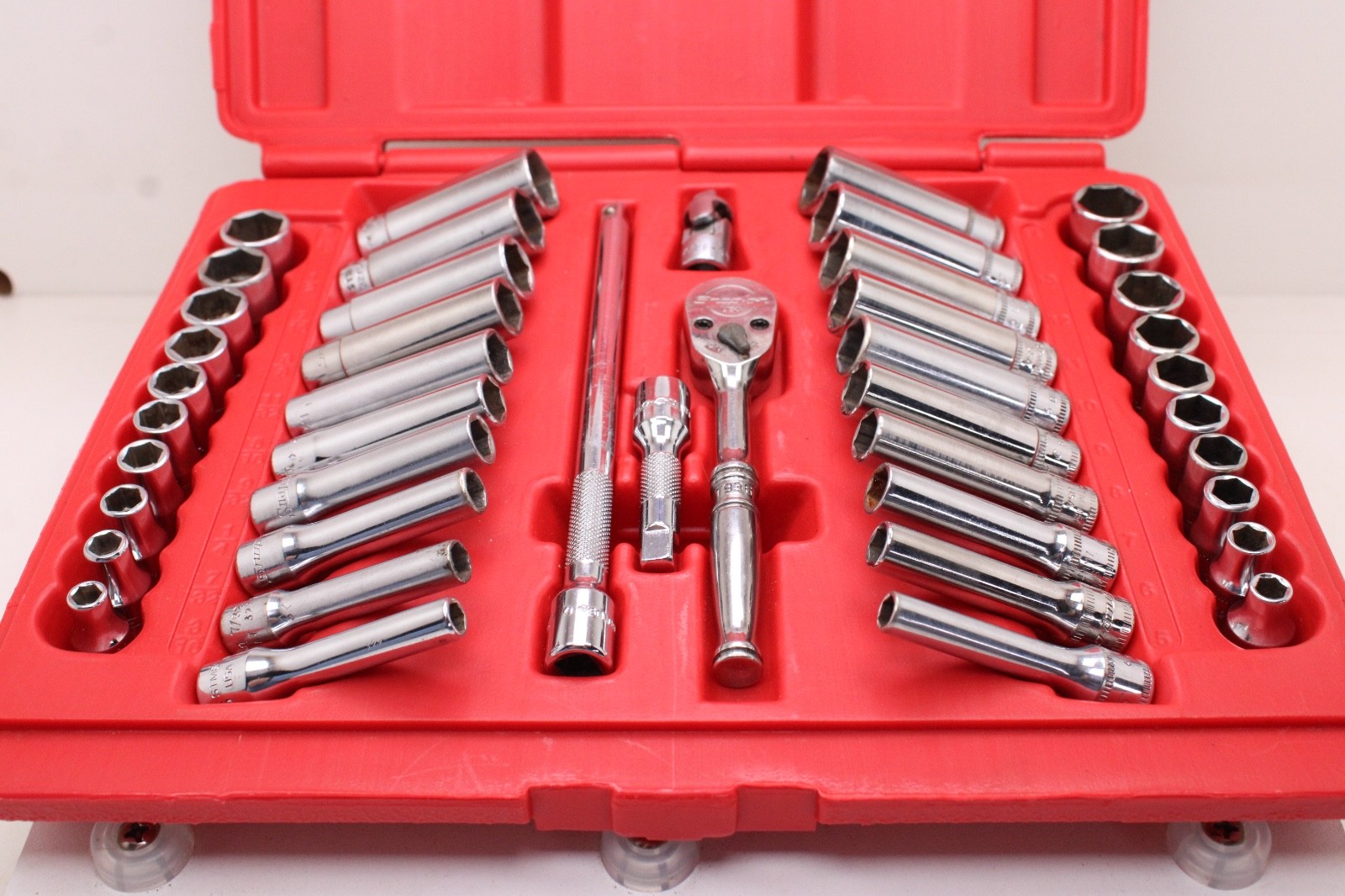 Snap-on 144TMPB 44 Piece 1/4″ Drive 6-Point Metric/ SAE General Service Set USA