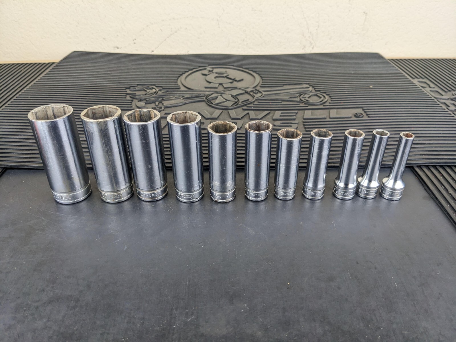 #az527 Snap On 3/8″ Drive 11 Pc SAE Deep 6 Pt Socket Set 211SFSY 1/4″ – 7/8″