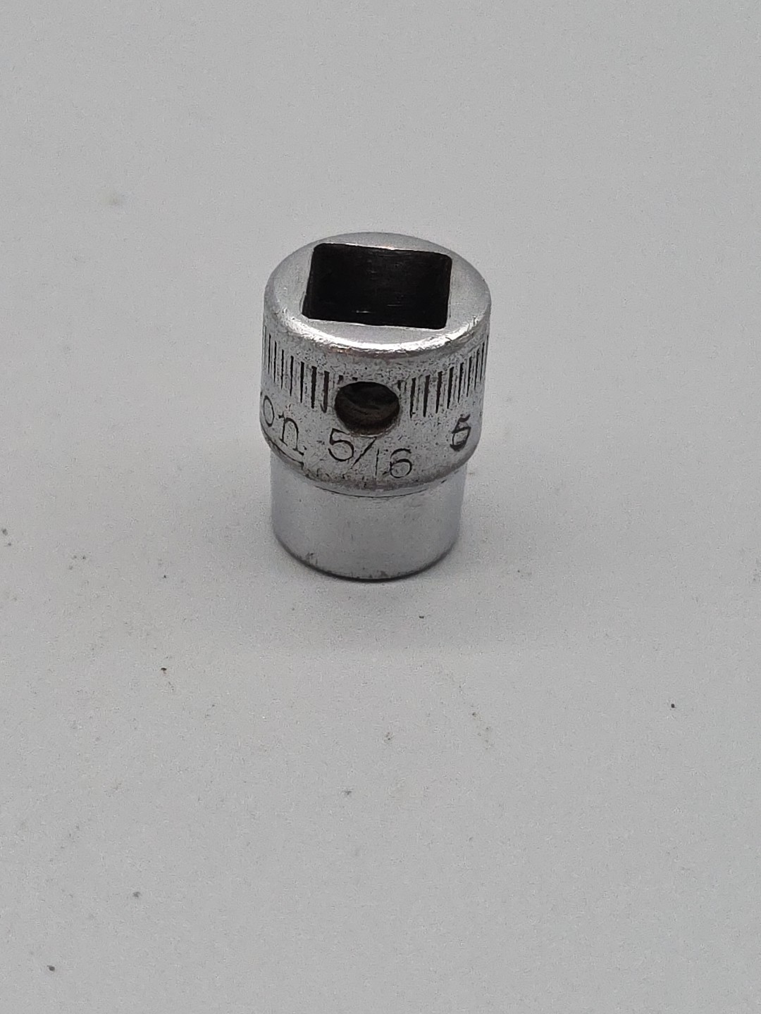 Snap-on Tools 5/16 8 Point Double Square 3/8″ Drive Socket F- 410