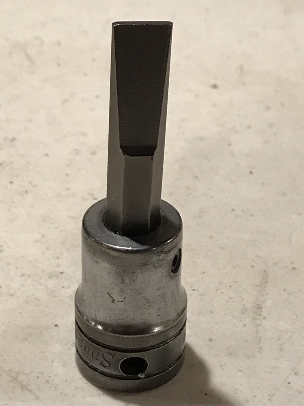 VINTAGE SNAP ON 1/2″ DRIVE FLAT TIP SOCKET DRIVER SW-284