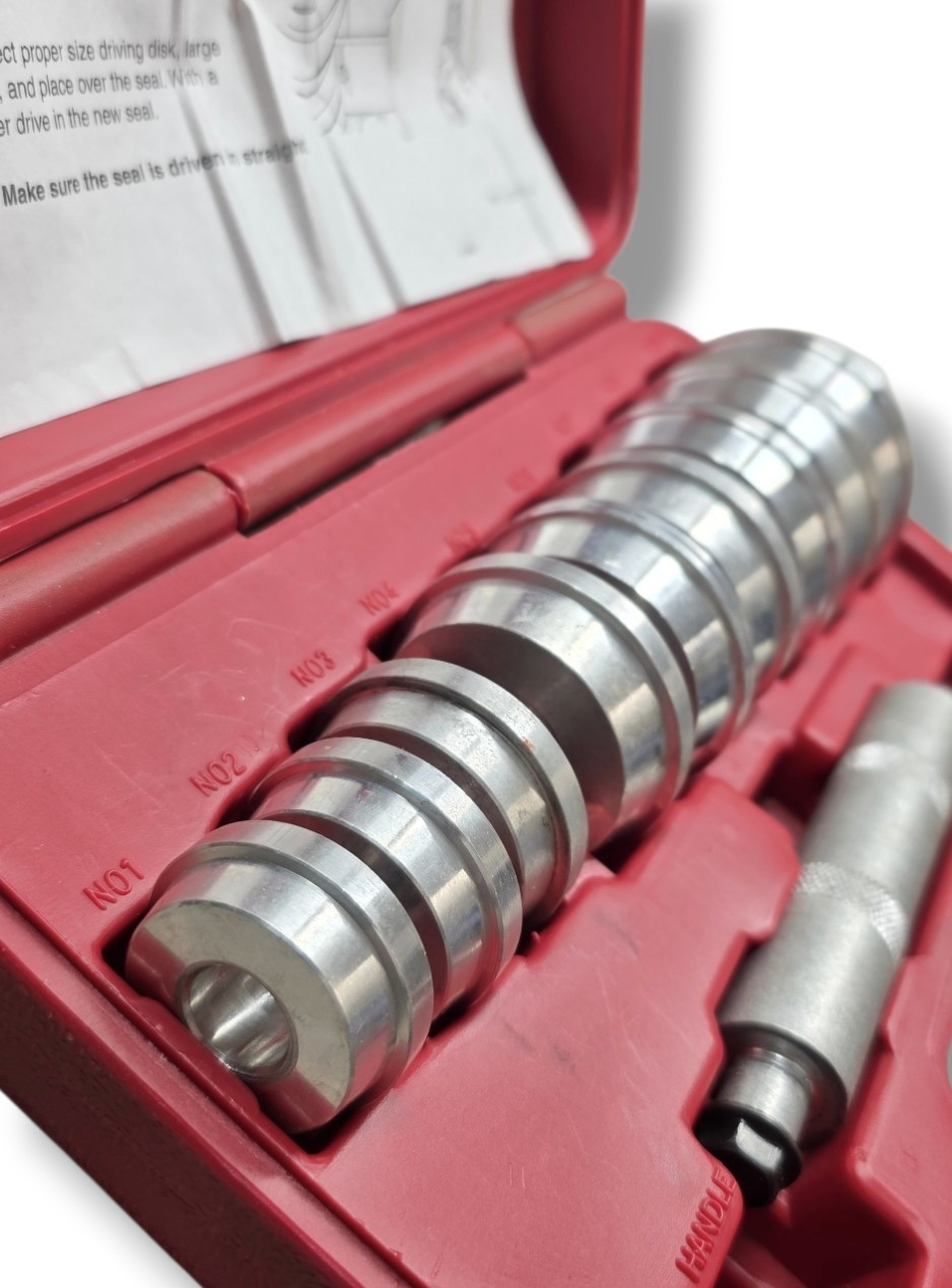 Blue-Point A1310A 9pc Aluminum Bearing Race & Seal Driver Master Set