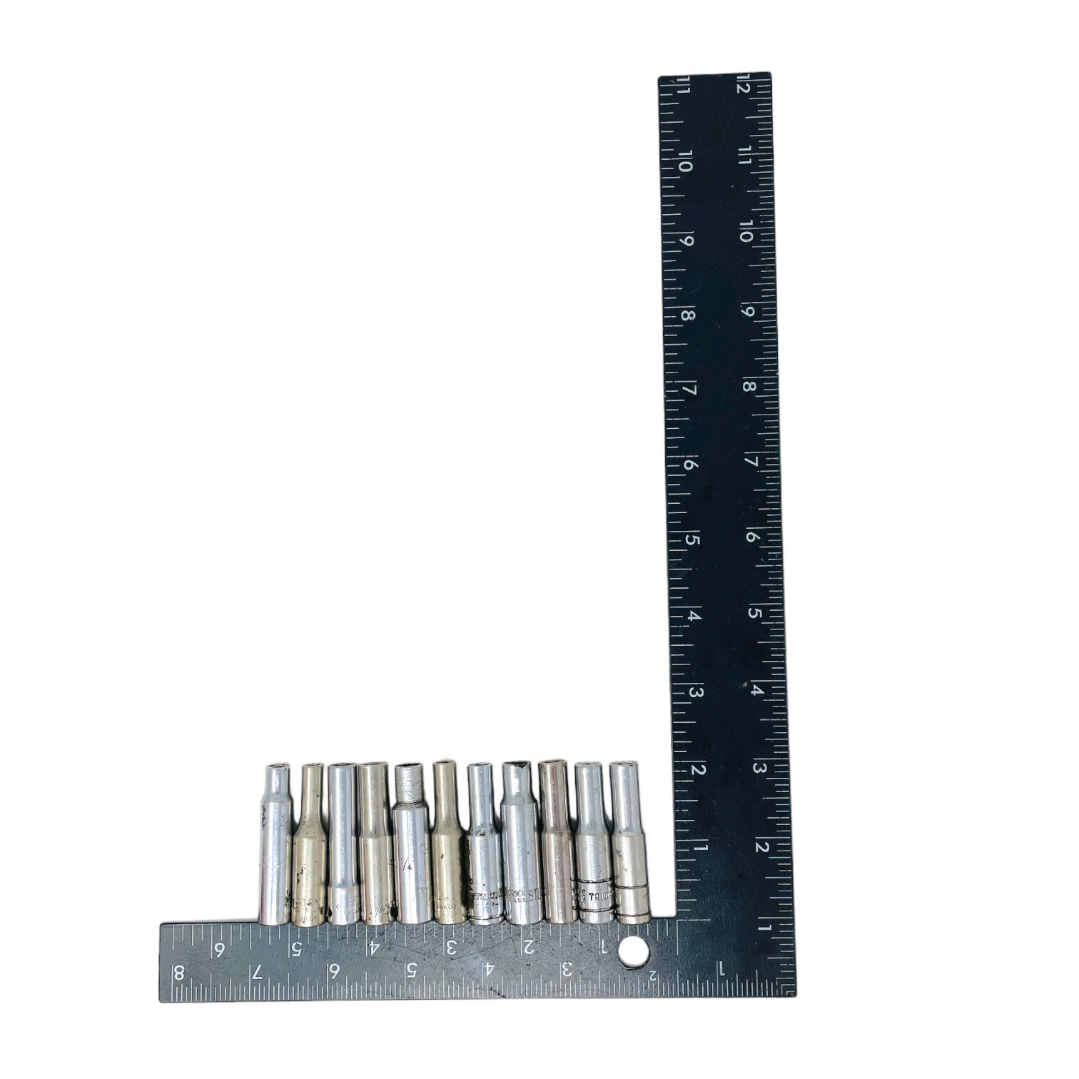 11 Pcs Craftsman, Thorsen and Assorted 44402, 5.5mm, 1/4 in Drive Socket Set