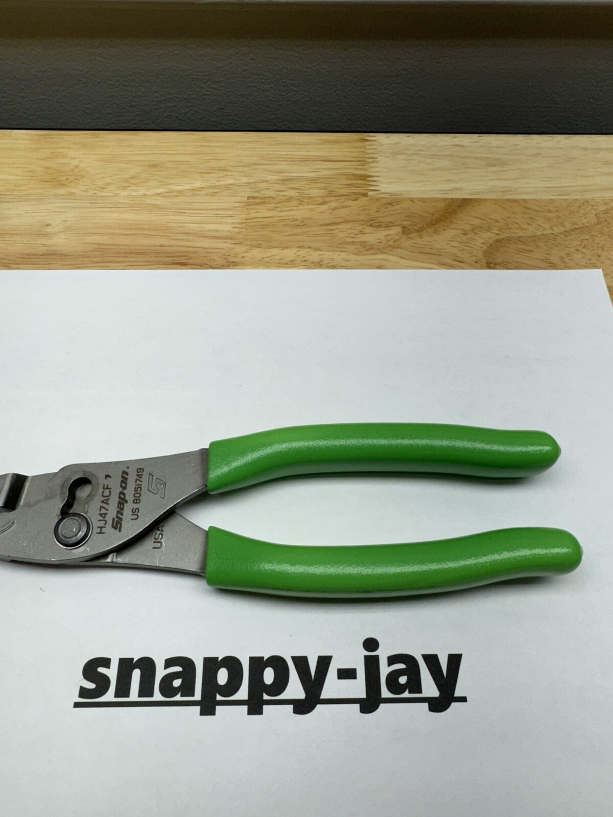 Snap-on Tools USA NEW STYLE GREEN Soft Grip 8″ Flank Jaw Pliers HJ47ACFG