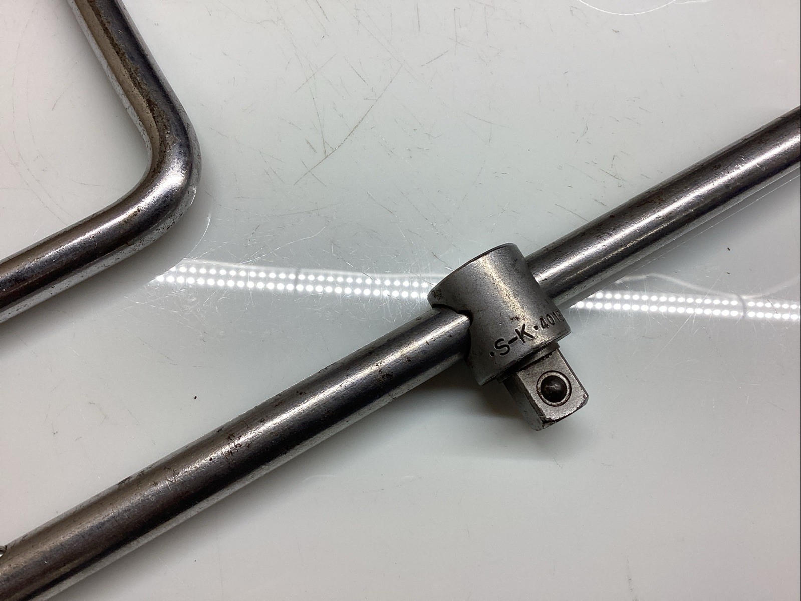 SK 40181 Speed Handle 1/2 Inch Drive + SK 40152 Sliding T Handle 1/2 Inch Drive