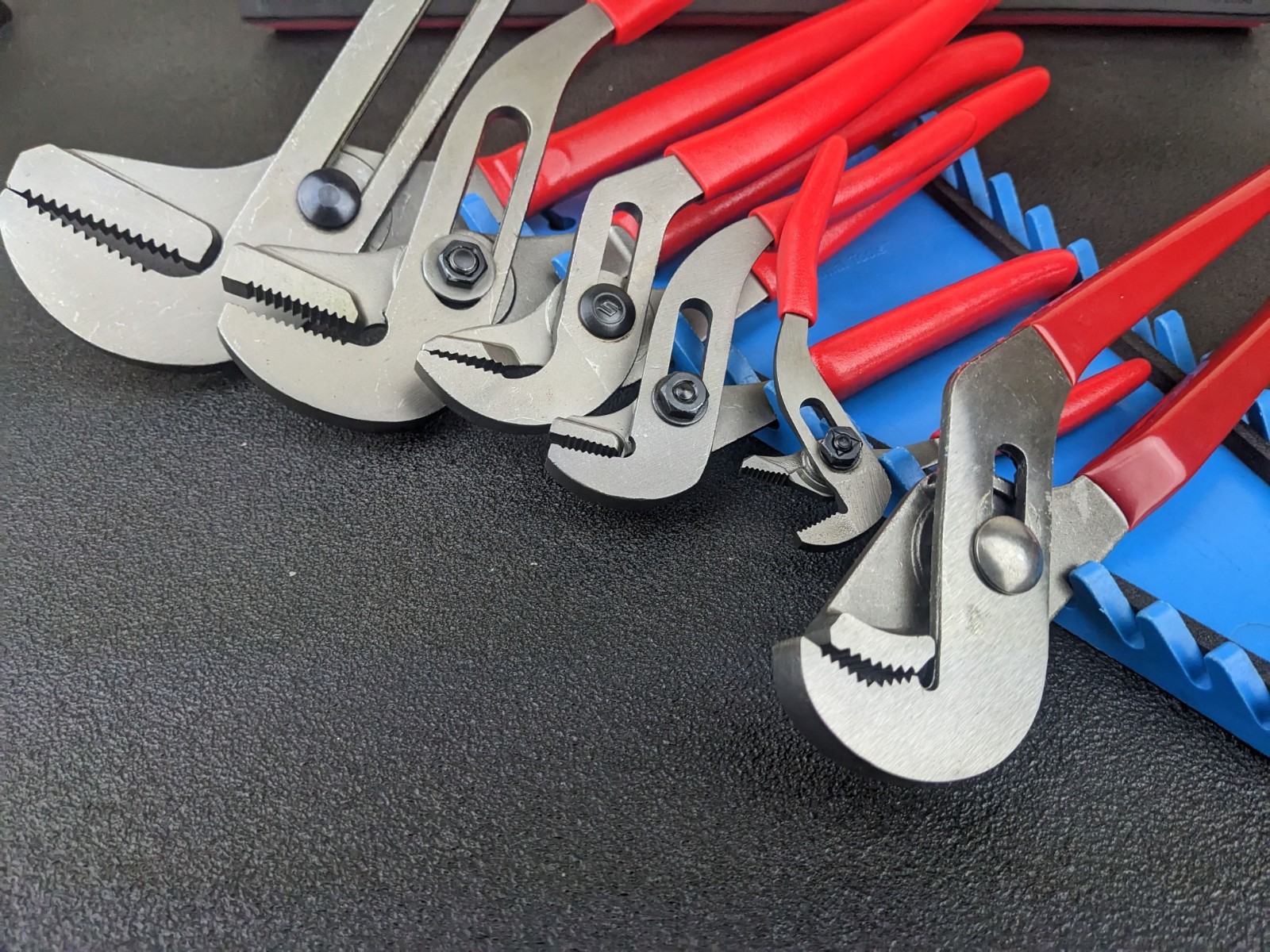 #bp054 Snap-on Tools USA NEW RED Adjustable Joint Pliers Foam Set PLAJ600FR