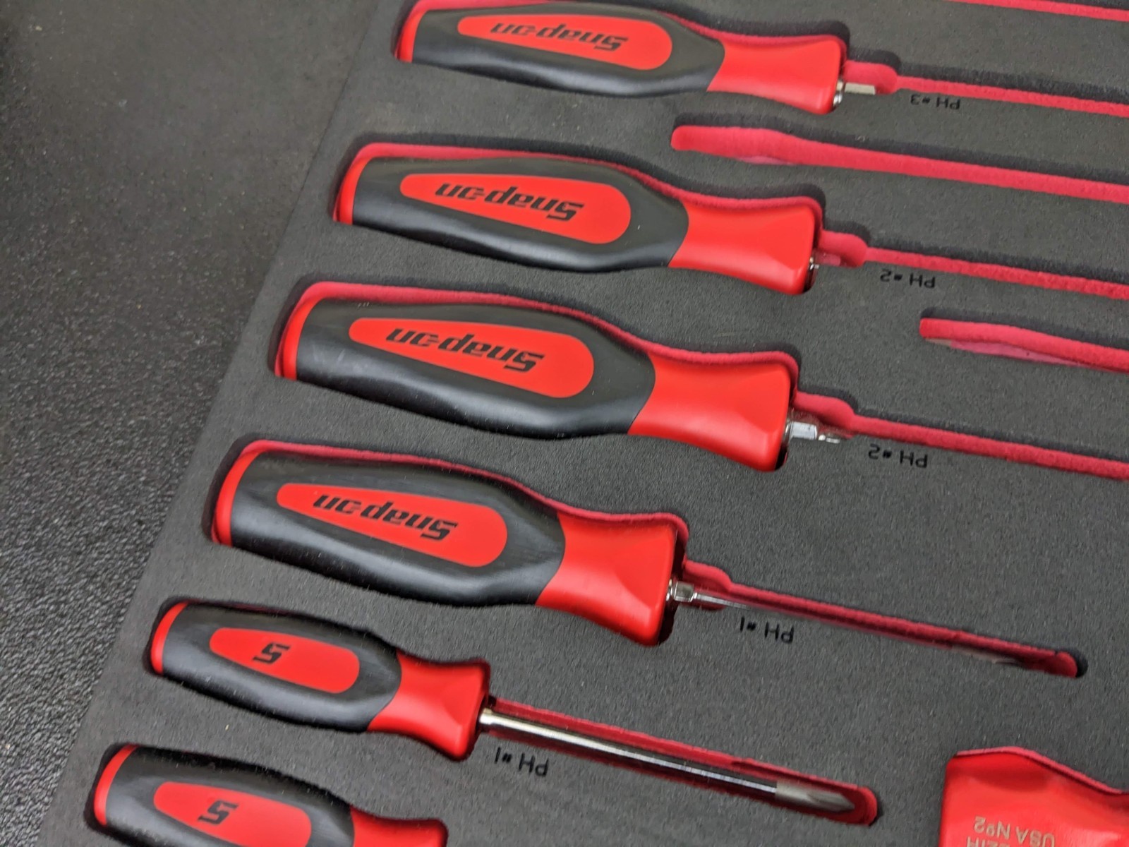 #bp421 Snap-On NEW Instinct Soft 16pc Screwdriver Set Pro-Fi Foam SGDX160BFR
