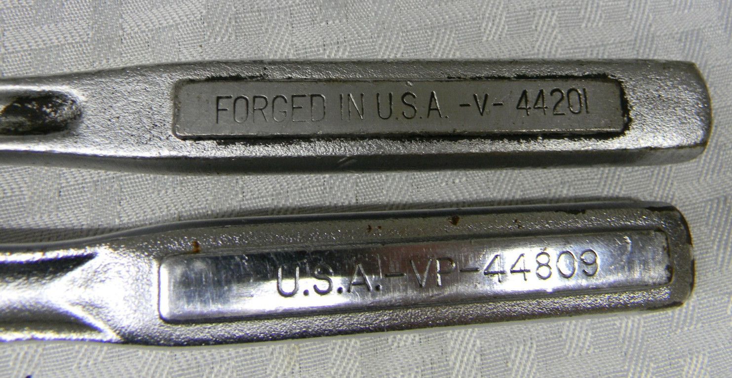 CRAFTSMAN 1/2″ DR 10-1/4″ LONG RATCHET #44809 -VP- & 15″ BREAKER BAR #44201 -V-