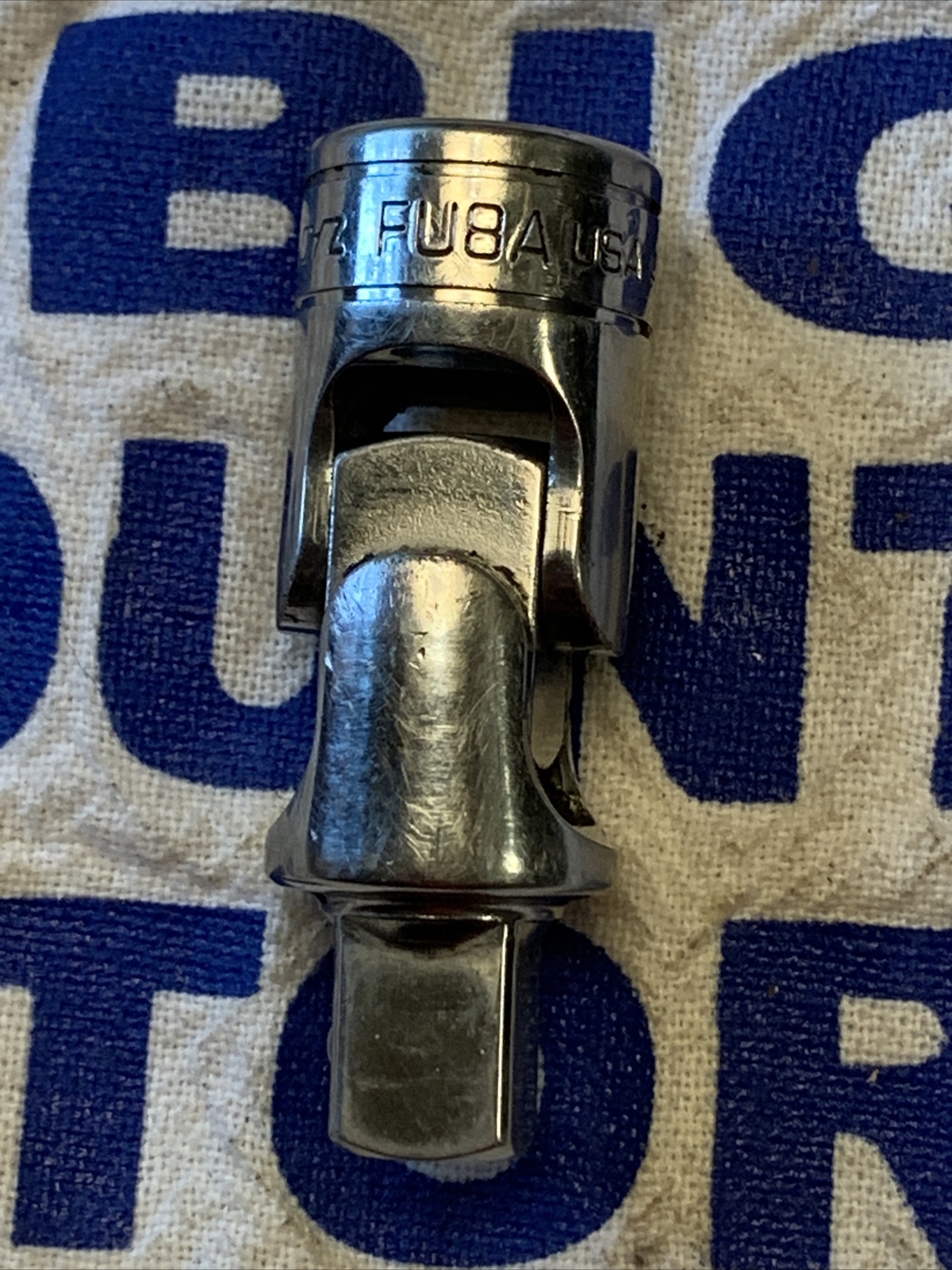2011 Snap-on Tools USA 3/8″ Drive 2-1/16″ Friction Ball Universal Joint FU8A
