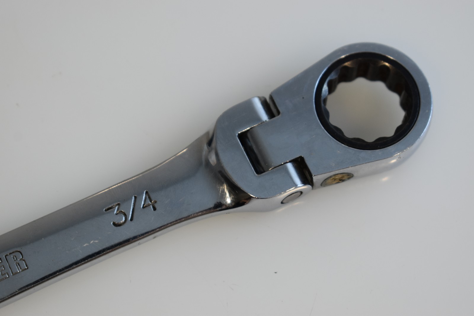 Cornwell Blue Power Tool BPRW2424F 3/4″ SAE Ratcheting Flex Head Wrench 12 Point