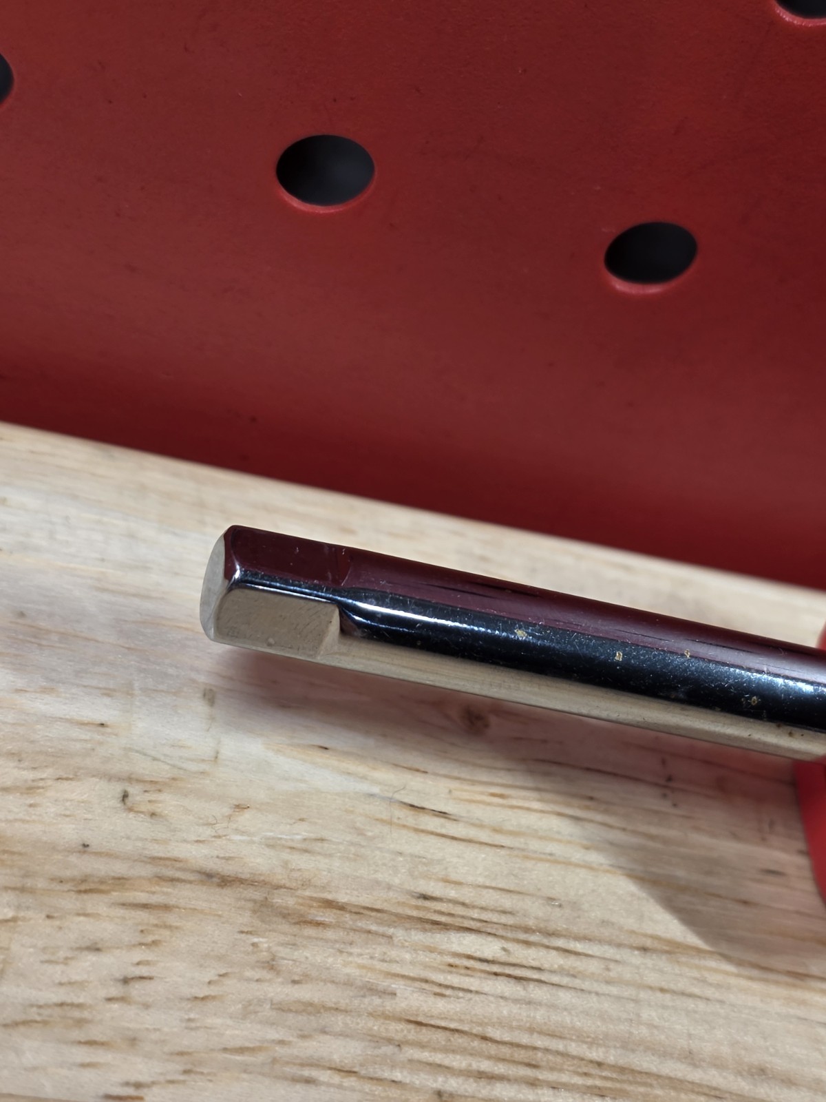 Snap-on Tools SGT4B RED 1/4″ Drive Soft Grip Standard Shank Driver USA