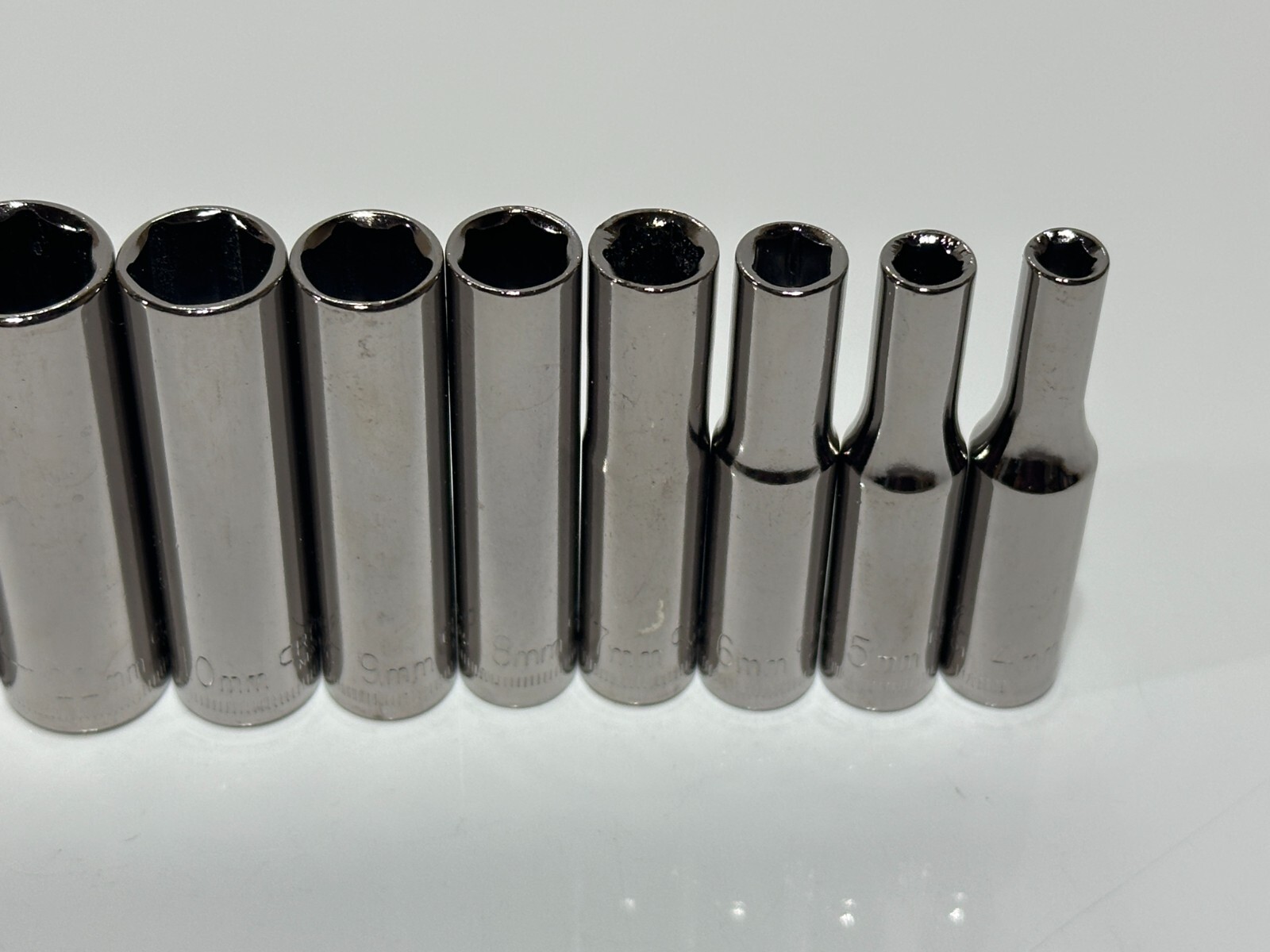 NEW Craftsman USA 11pc Metric 4mm-14mm Deep Socket Set – 1/4″ Drive – 6 Point