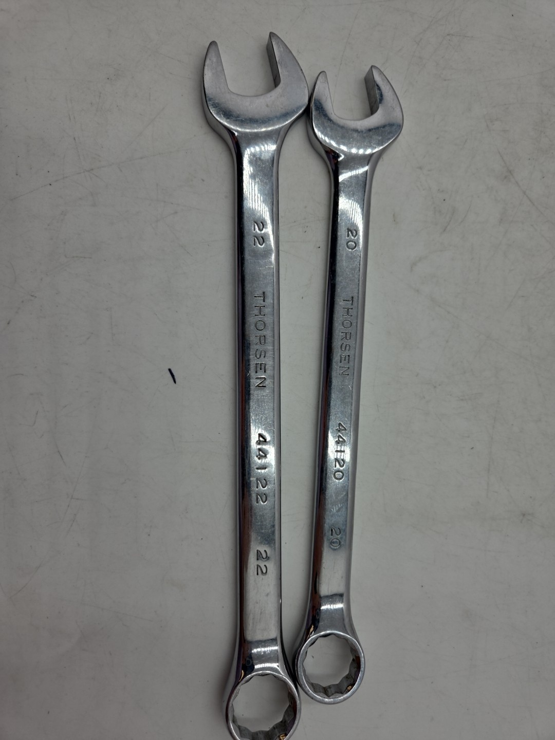 Thorsen 10 Pc. Combo Wrench Set Metric 22, 20, 19, 17, 16, 14, 13, 11, 9 & 8MM