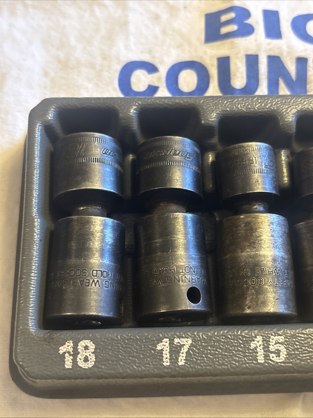 Snap-on USA 3/8″ Dr 6pt Metric Swivel Impact Socket Set (10-15, 17 and 18 m)