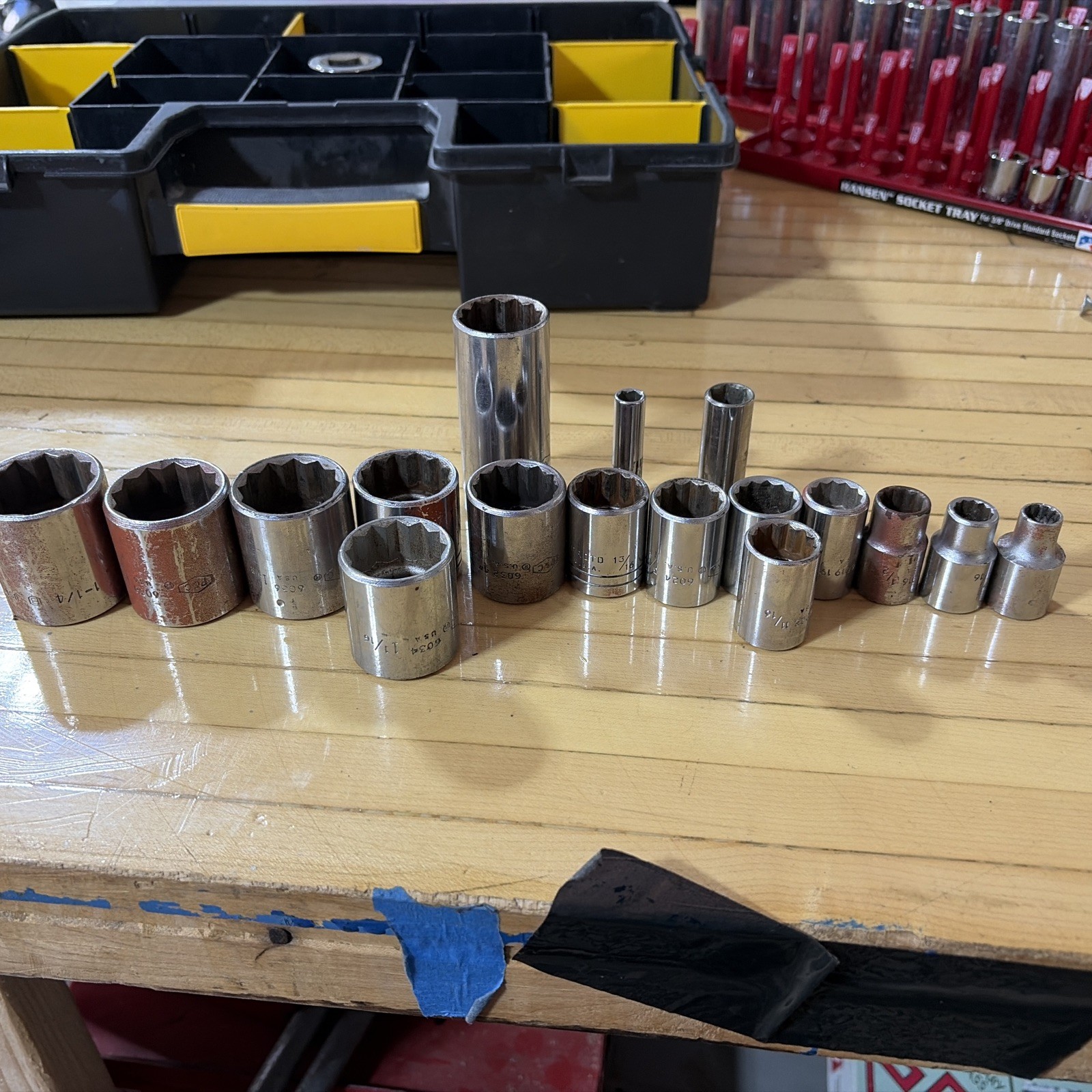 P&C 12-Point 1/2″ Drive Socket Set 17 Total Sockets Standard SAE USA Made
