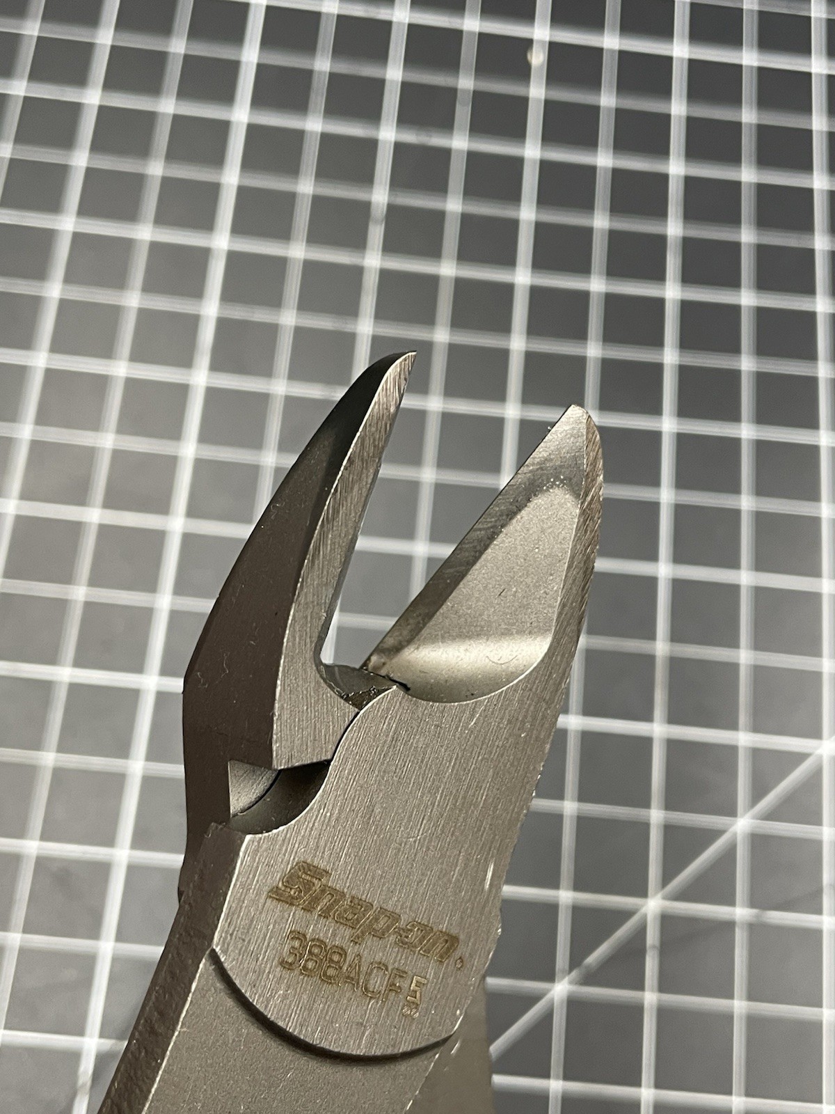 Snap-on Tools NEW DARK TITANIUM 8″ High Leverage Diagonal Cutter Pliers 388ACF