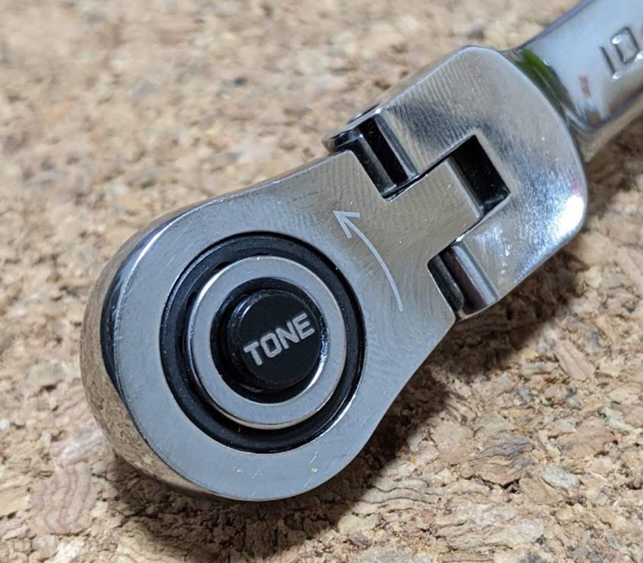 TONE Tools Japan – Motorsport 10mm Box End Wrench To 1/4″ Socket Adapter [RA-2]