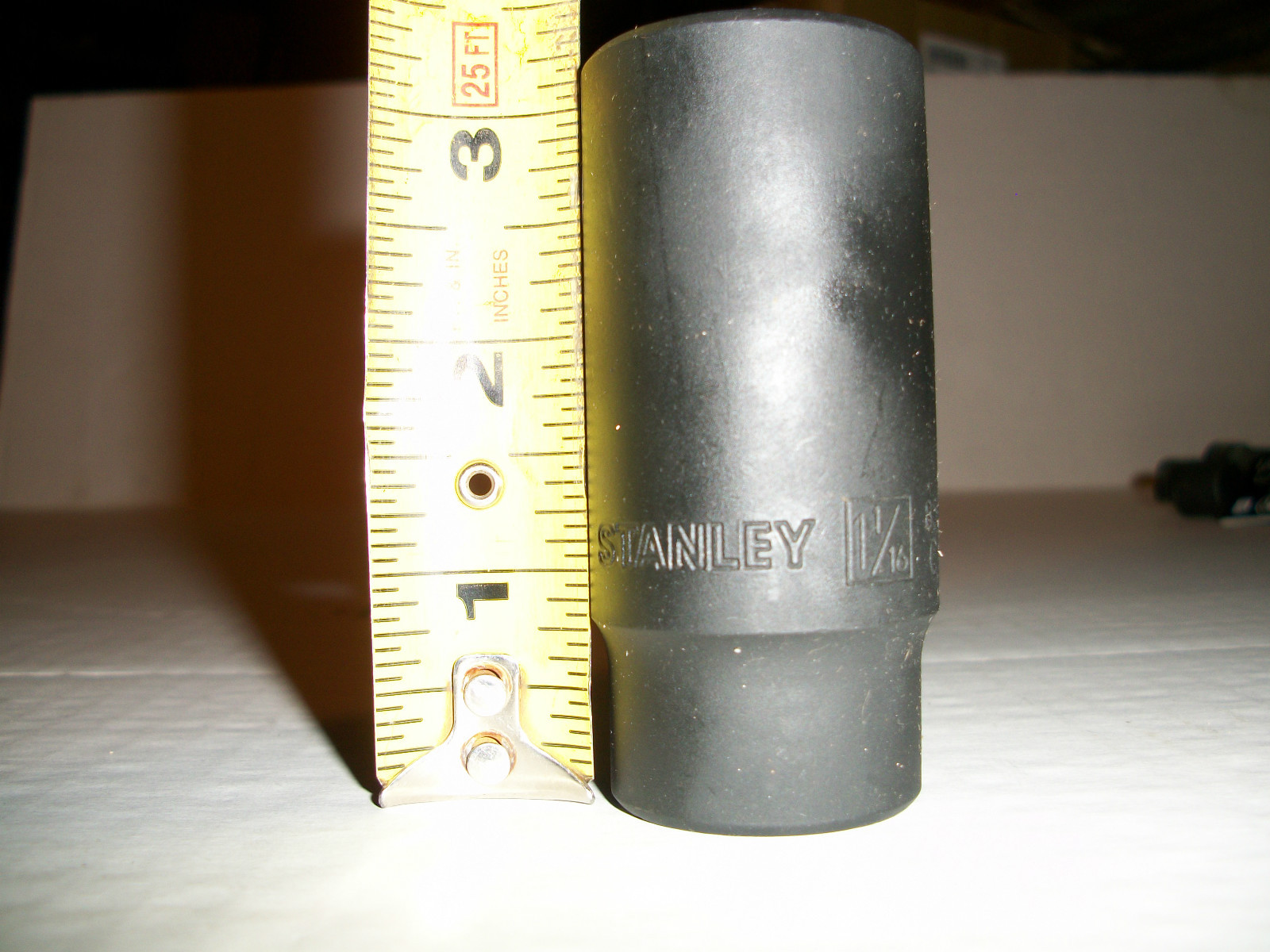 NEW STANLEY 1/2 in Drive 1-1/16 inch Deep Impact socket 6 Point
