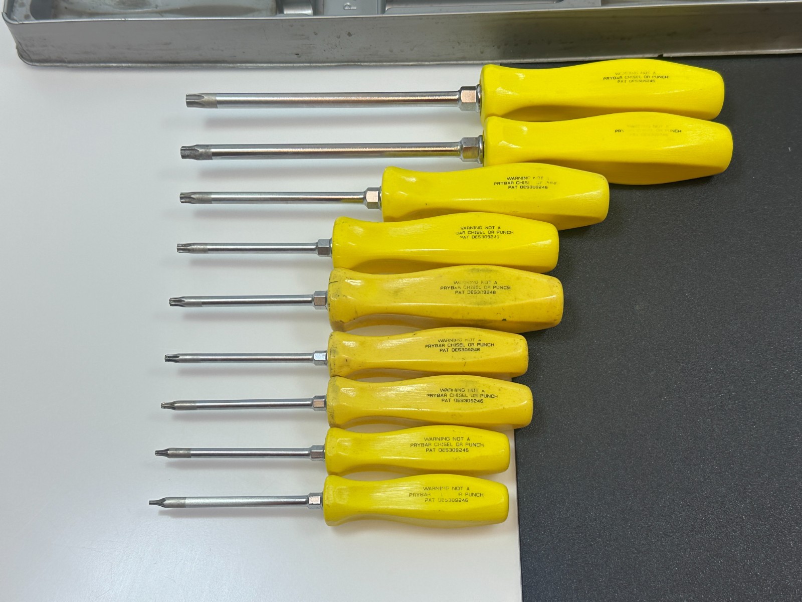 🇺🇸 Snap-on Tools USA 9pc Torx T8-T45 Screwdriver Set, Classic Yellow Hard Grip