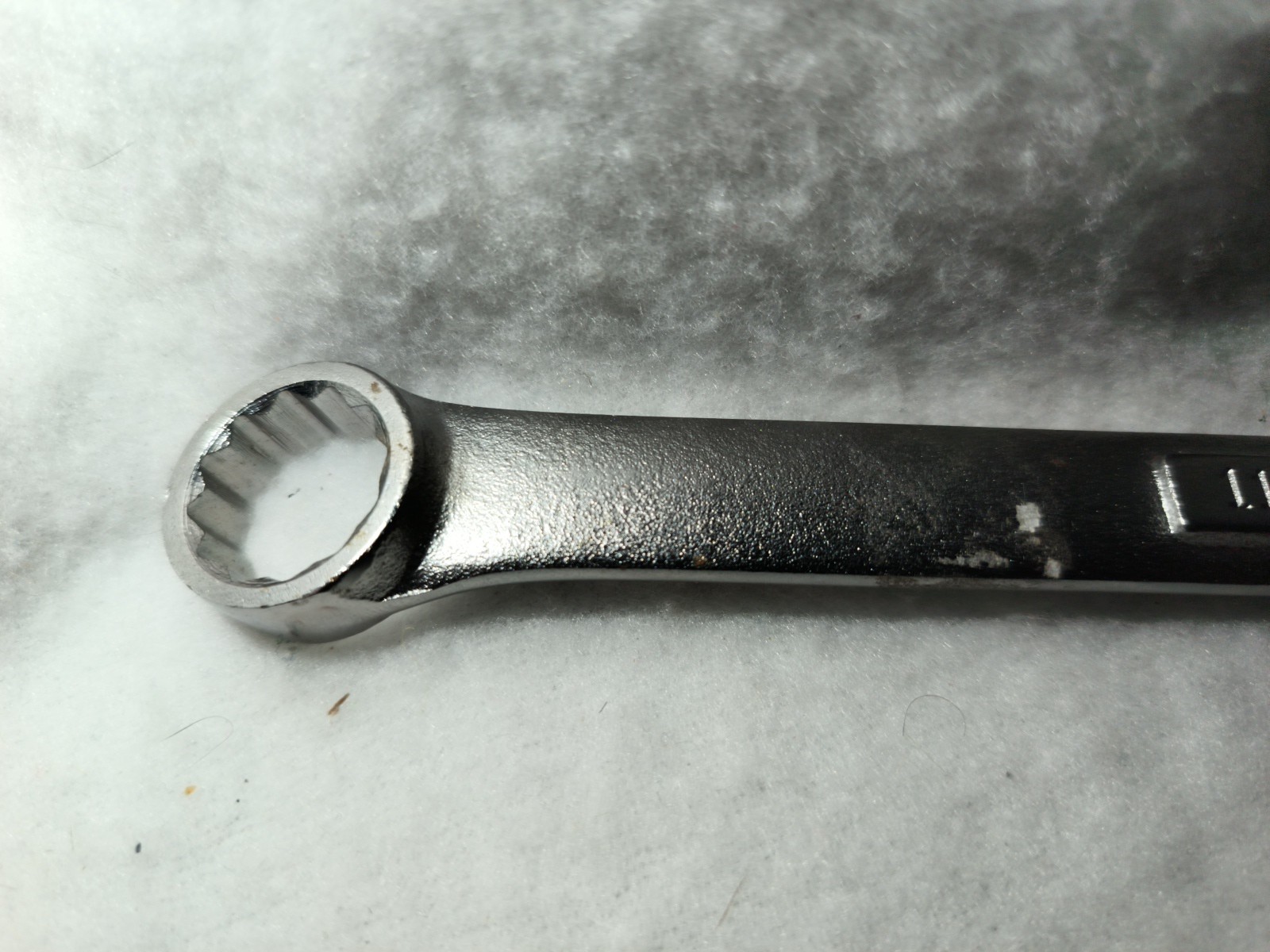 Craftsman 43927 11/16 in and 13/16 in. 12pt. Double Box End Wrench USA