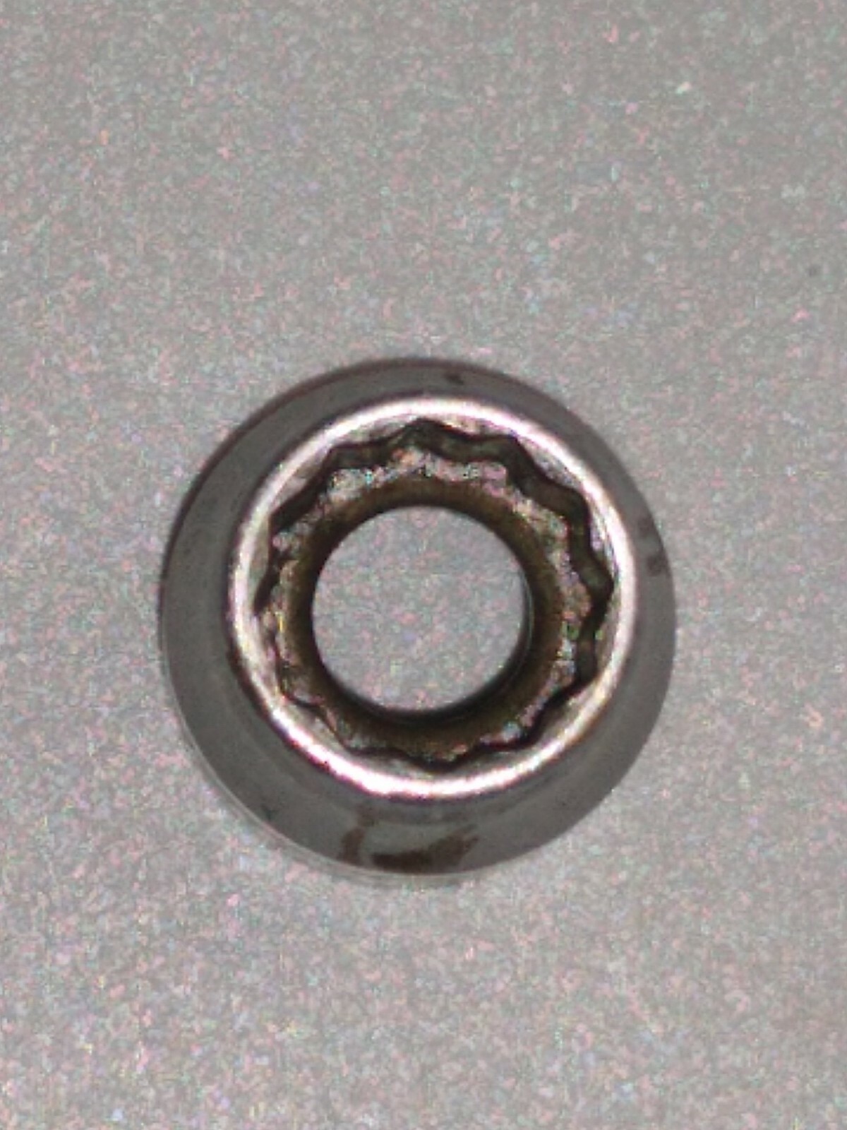 Snap-on F121 3/8″ DR 3/8″ Socket, Shallow, 12 Point.
