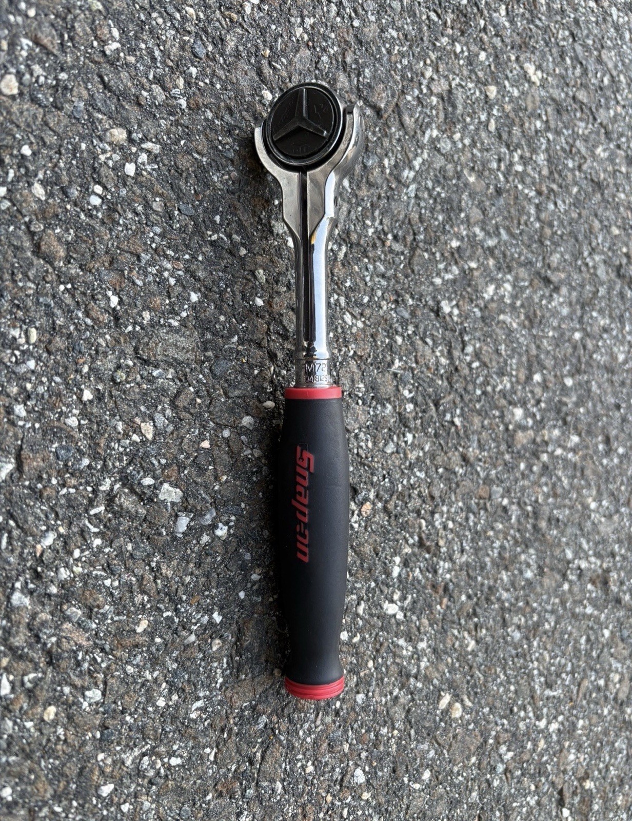NEW Snap-On THNFM72 1/4 Hex Drive Soft Grip Round Swivel Head Bit Driver Ratchet