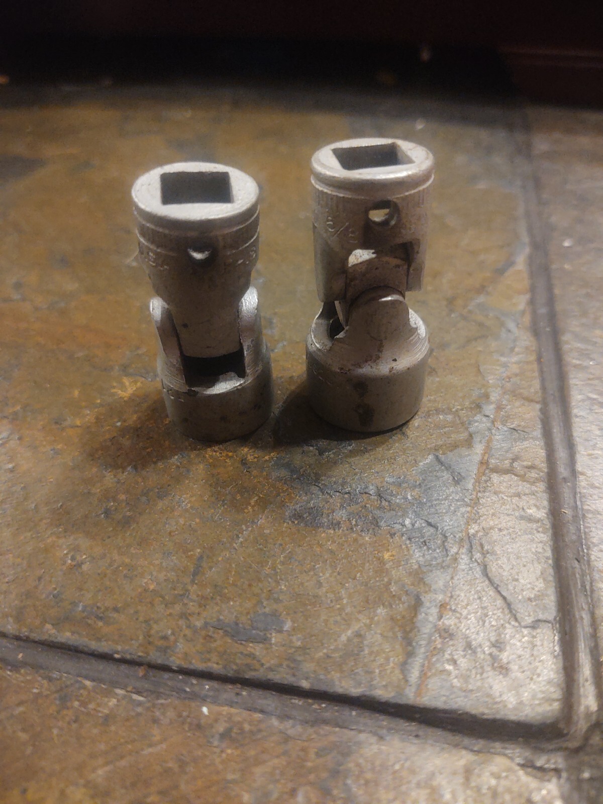 Lot 2 SNAP-ON F-20 F-18 5/8″ 9/16″ Drive Swivel Socket USA 1/2″ Socket 2196297