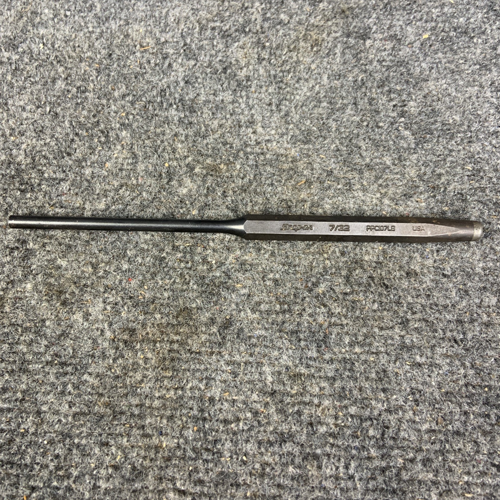 Snap-on Tools USA 7-5/8″ Length 7/32″ Long Pin Punch PPC107LB