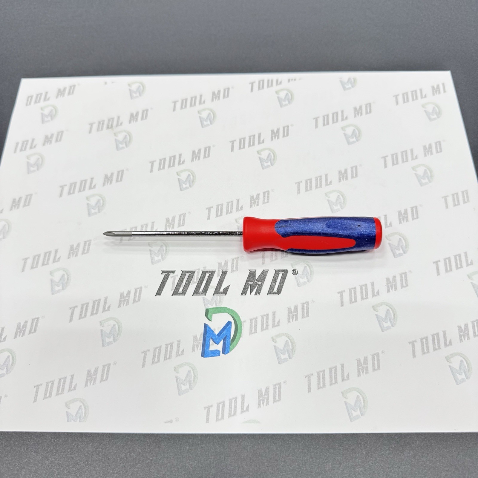 Snap-on Tools NEW 2025 RED WHITE BLUE #0 Mini-Tip Phillips Screwdriver SHDP300