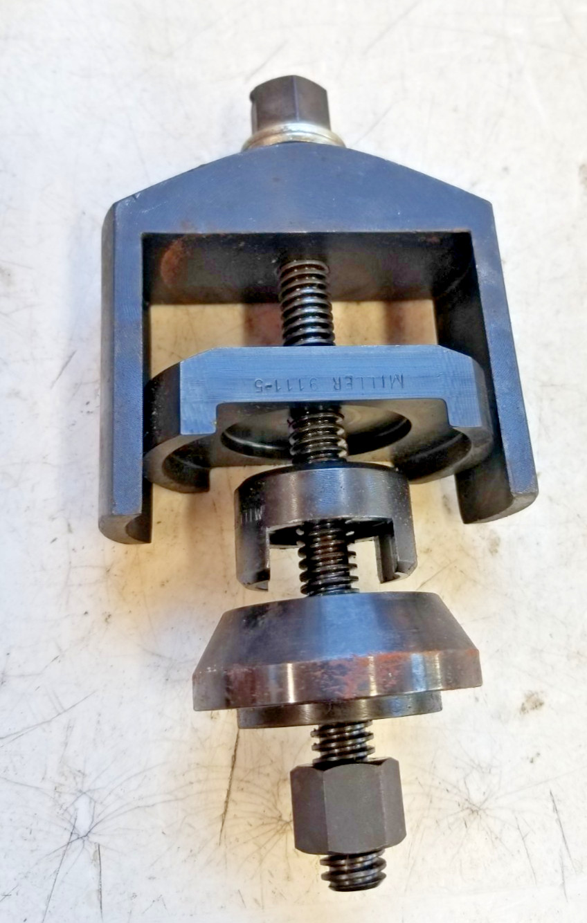 * Miller Tools Mopar 9111 Rear Axle Bushing Remover and Installer Tool Crossfire