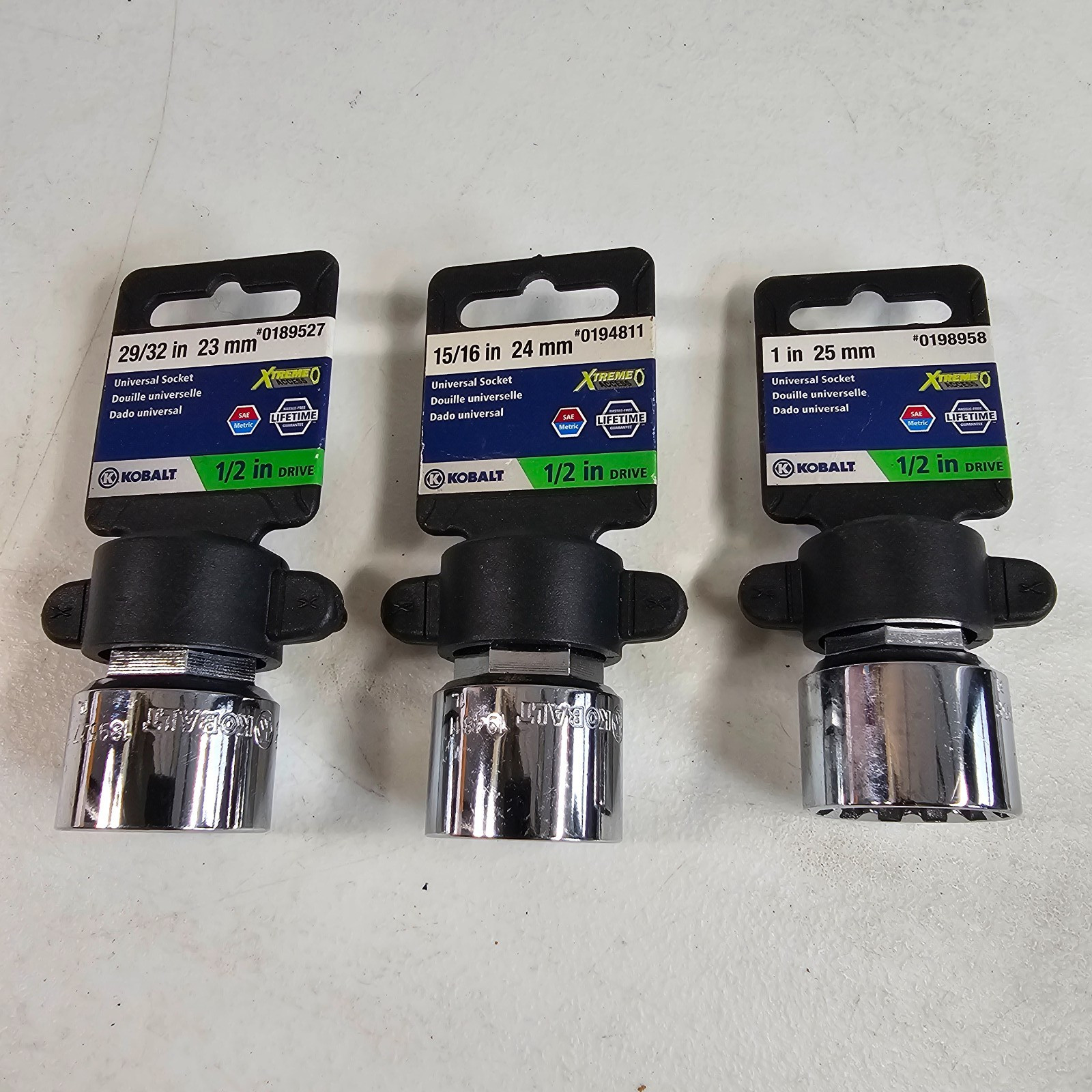 Kobalt 9 Pieces 7 1/2″ Drive Sockets 12-Point Universal SAE Metric 2 Extensions