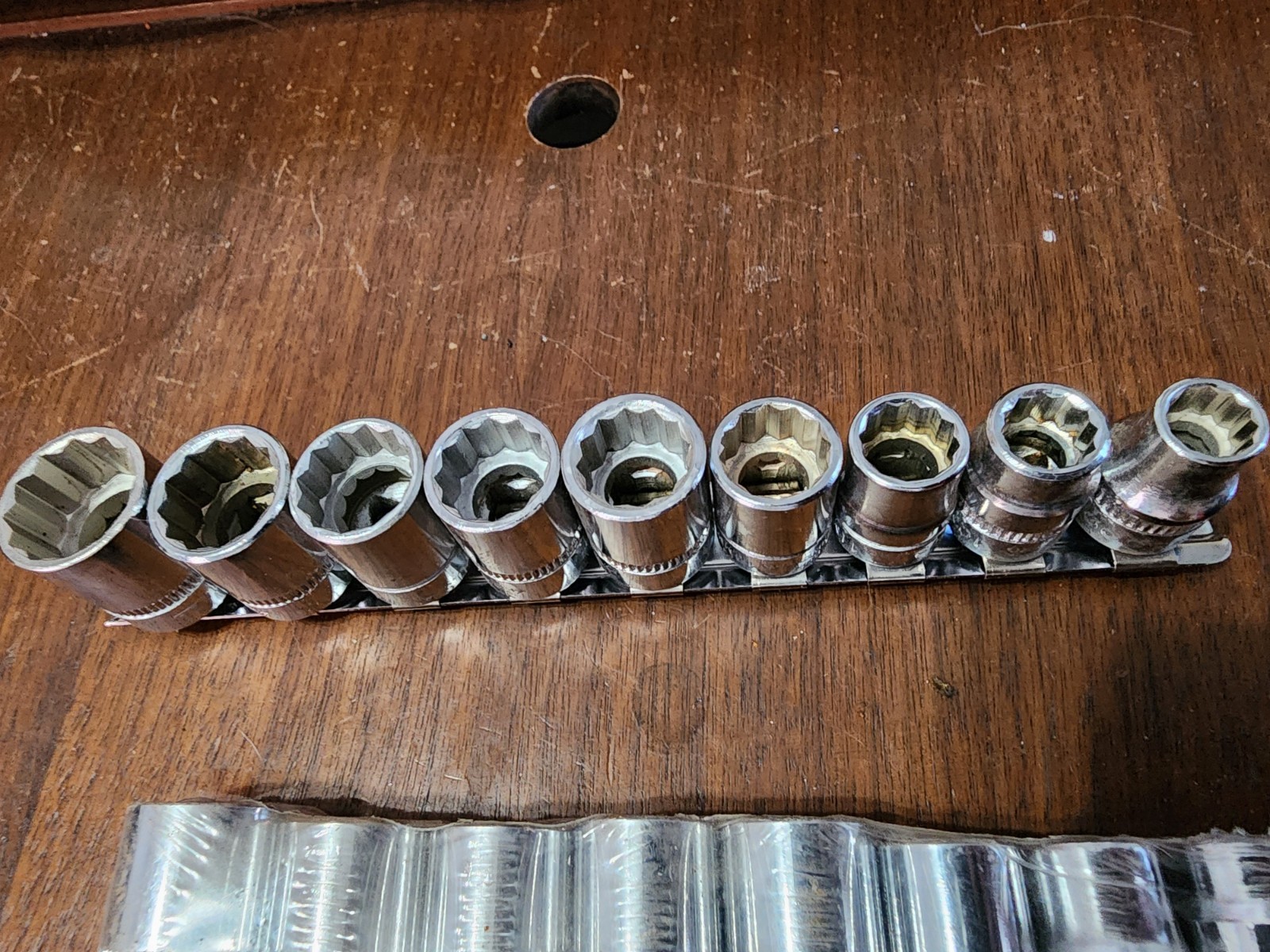 indestro socket set metric
