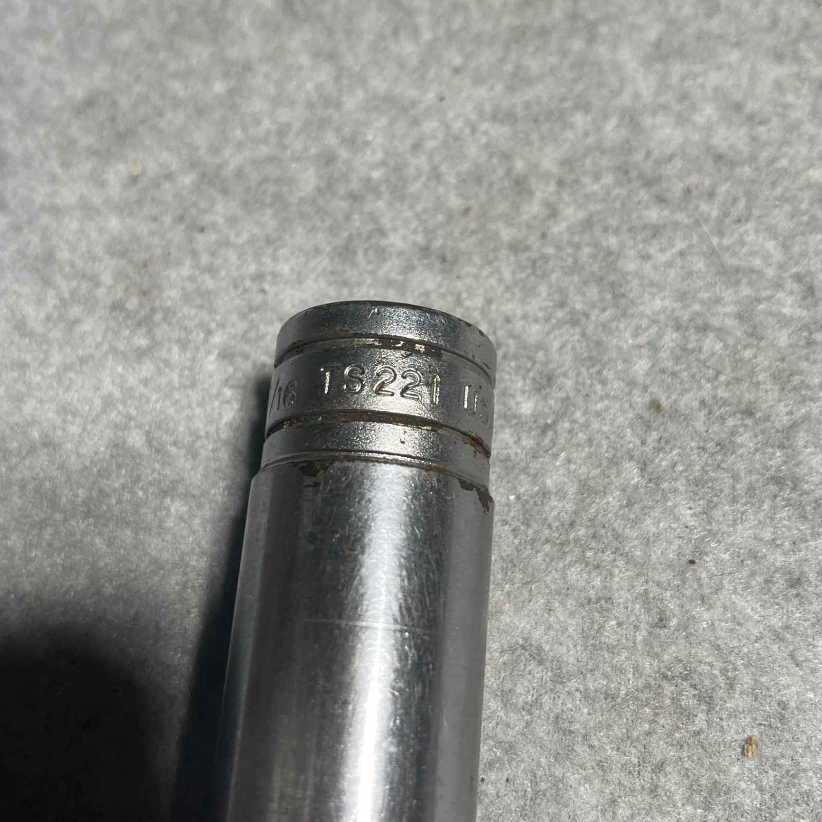 Snap-On 11/16” TS 221, 6 Point 1/2″ Drive Deep Socket USA