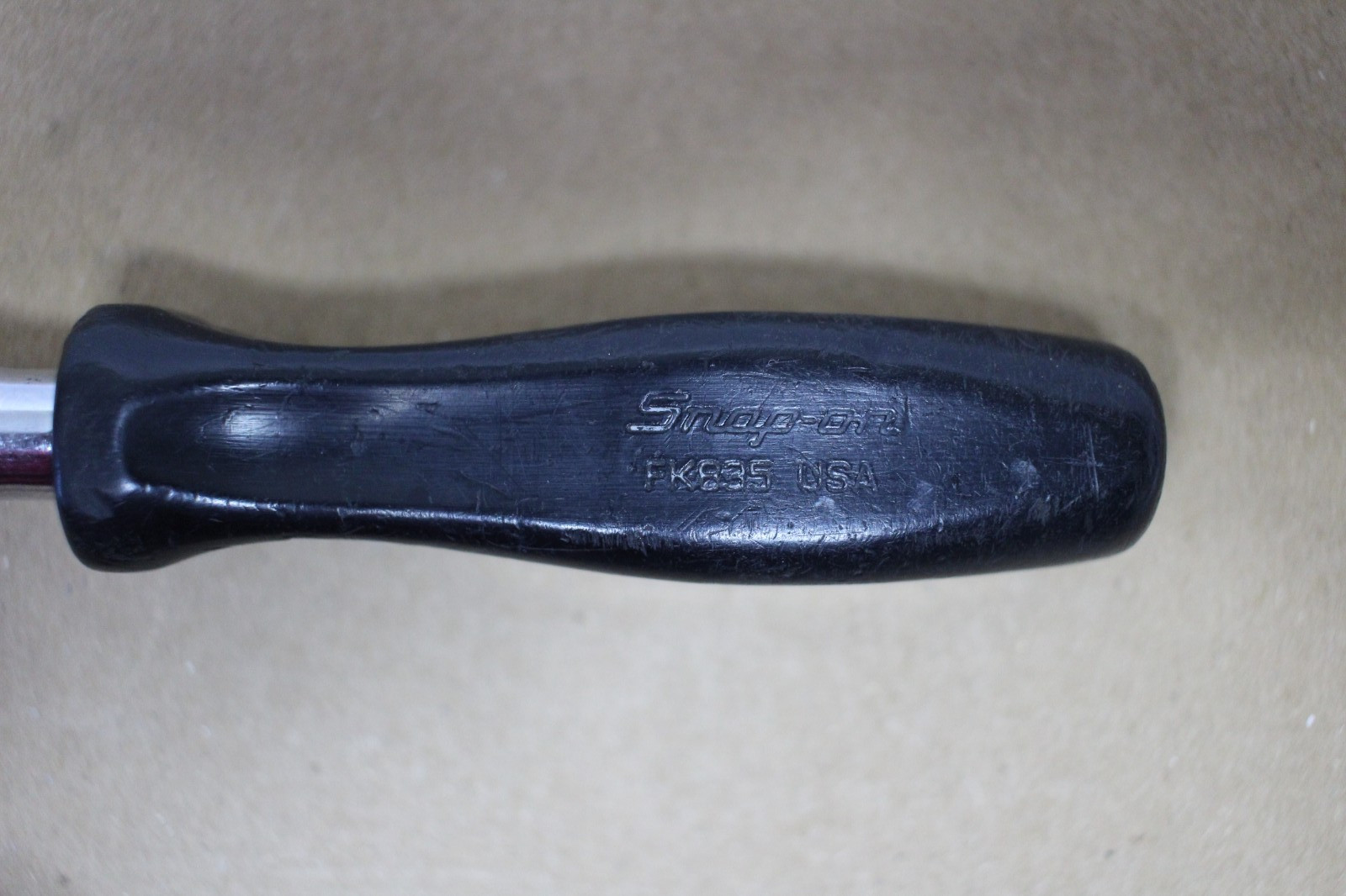 SNAP-ON MODEL FK835 (3/8″ DRIVE) FLEX-HEAD RATCHET BLACK HARD HANDLE