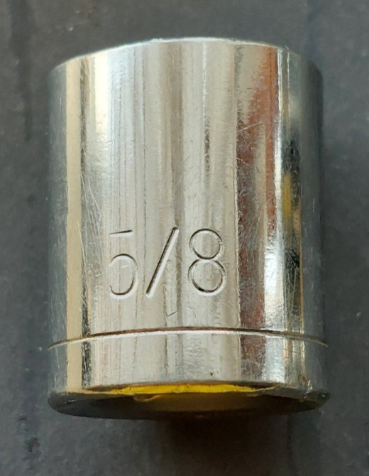 CHROME VANADIUM 5/8″ AF IMPERIAL SOCKET HEX 6 Point 3/8″ Drive CR-V