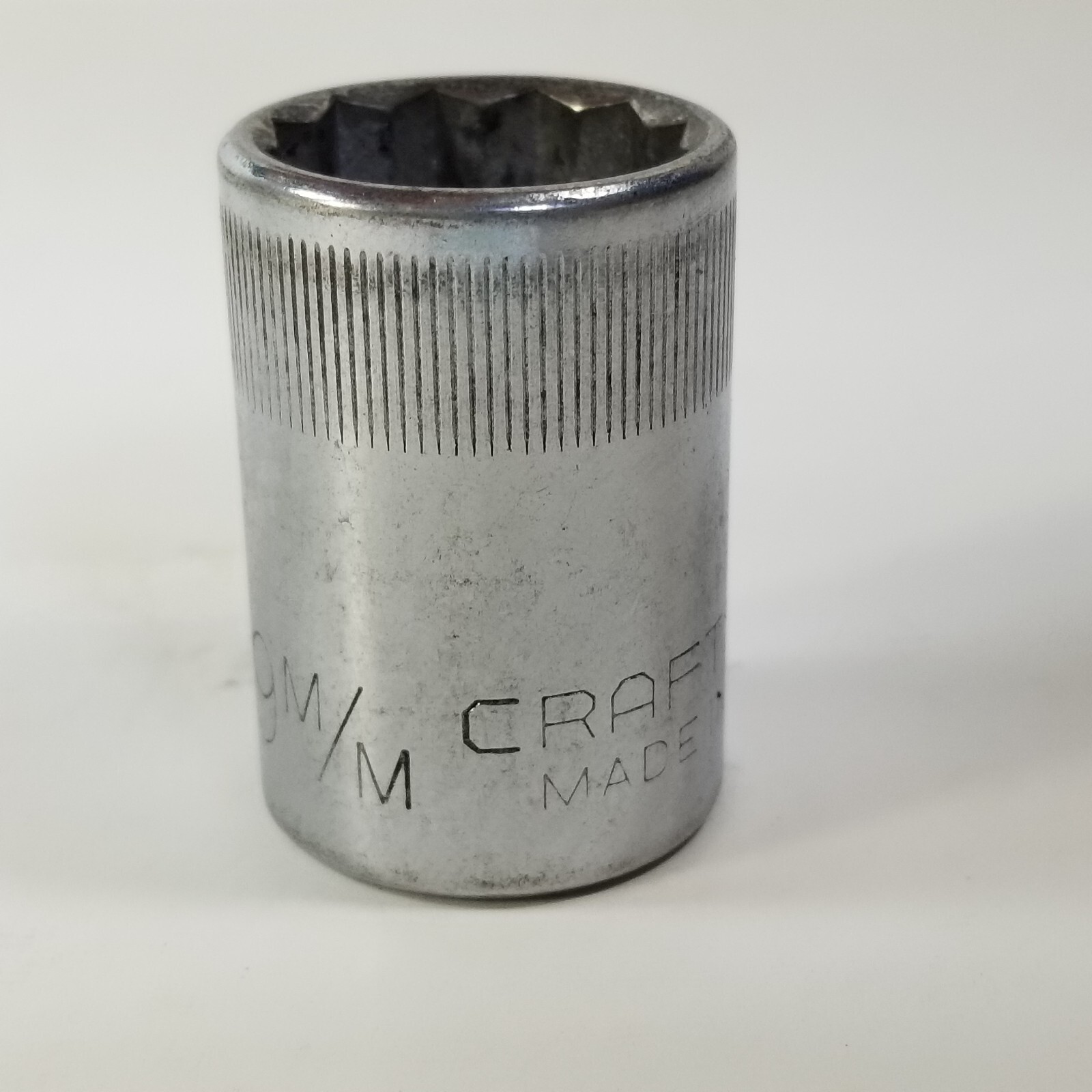 Craftsman USA 19mm 12 Point 1/2″ Drive Socket 44238 -VV- Series Knurled