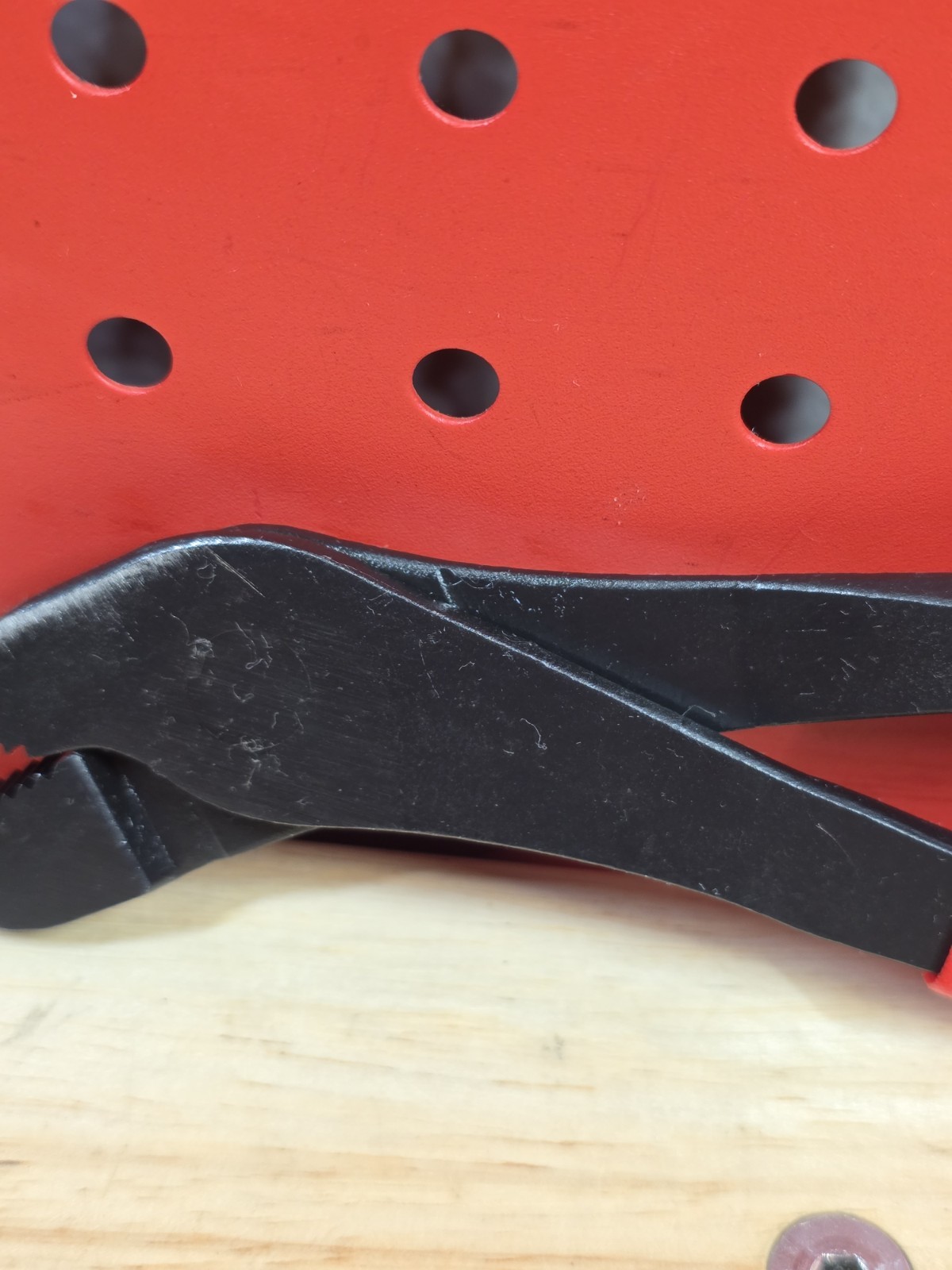 Snap-on Tools 208CCP RED Grip Angle Nose Battery Terminal Pliers LIGHTLY USED