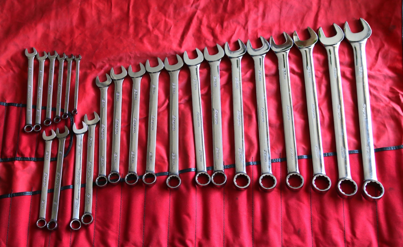 Snap-on OEXM SERIES 23 Piece 8mm-32mm Combination Wrench Set